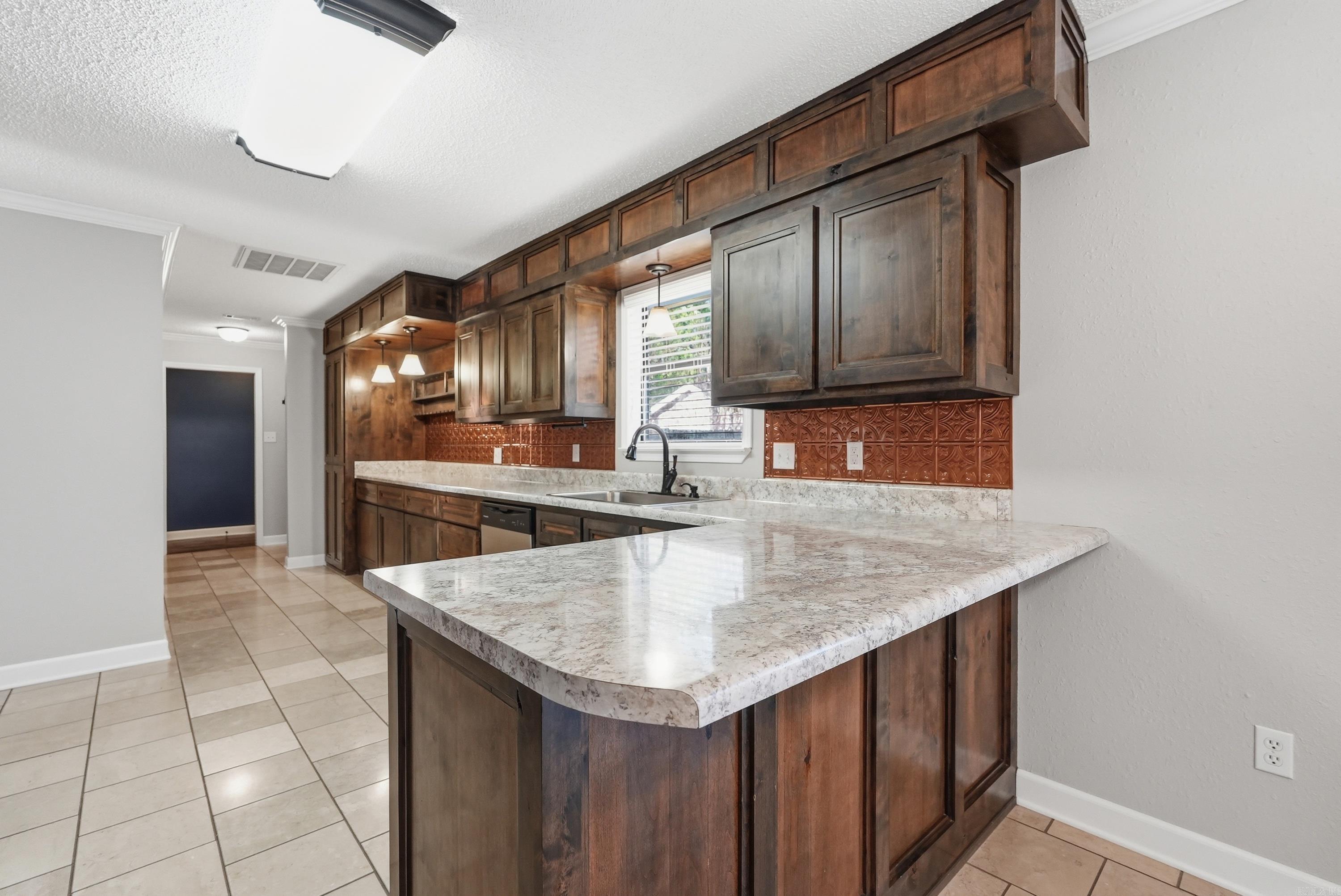 BRIAR SPRINGS - Residential