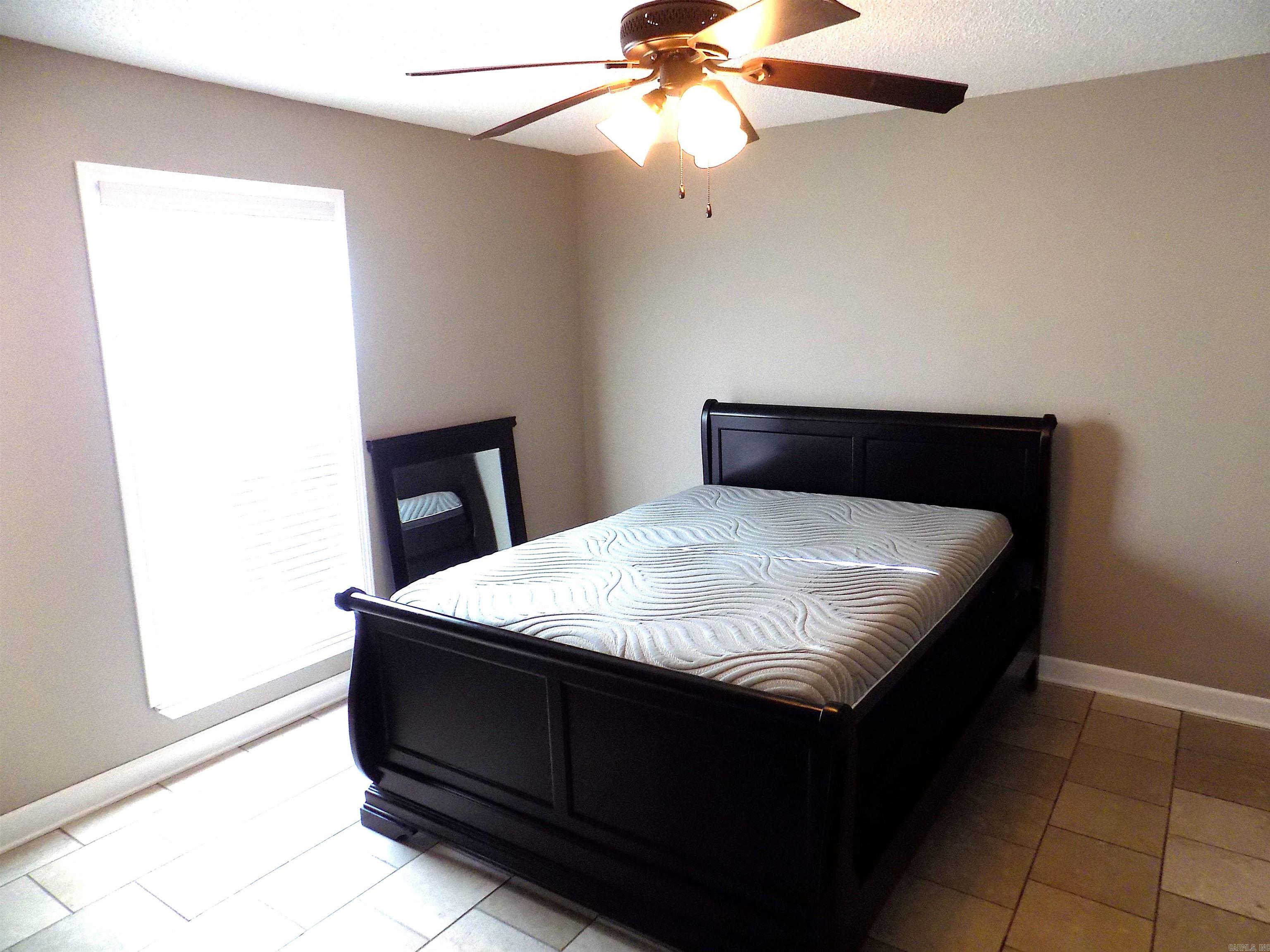 BRIAR SPRINGS - Residential