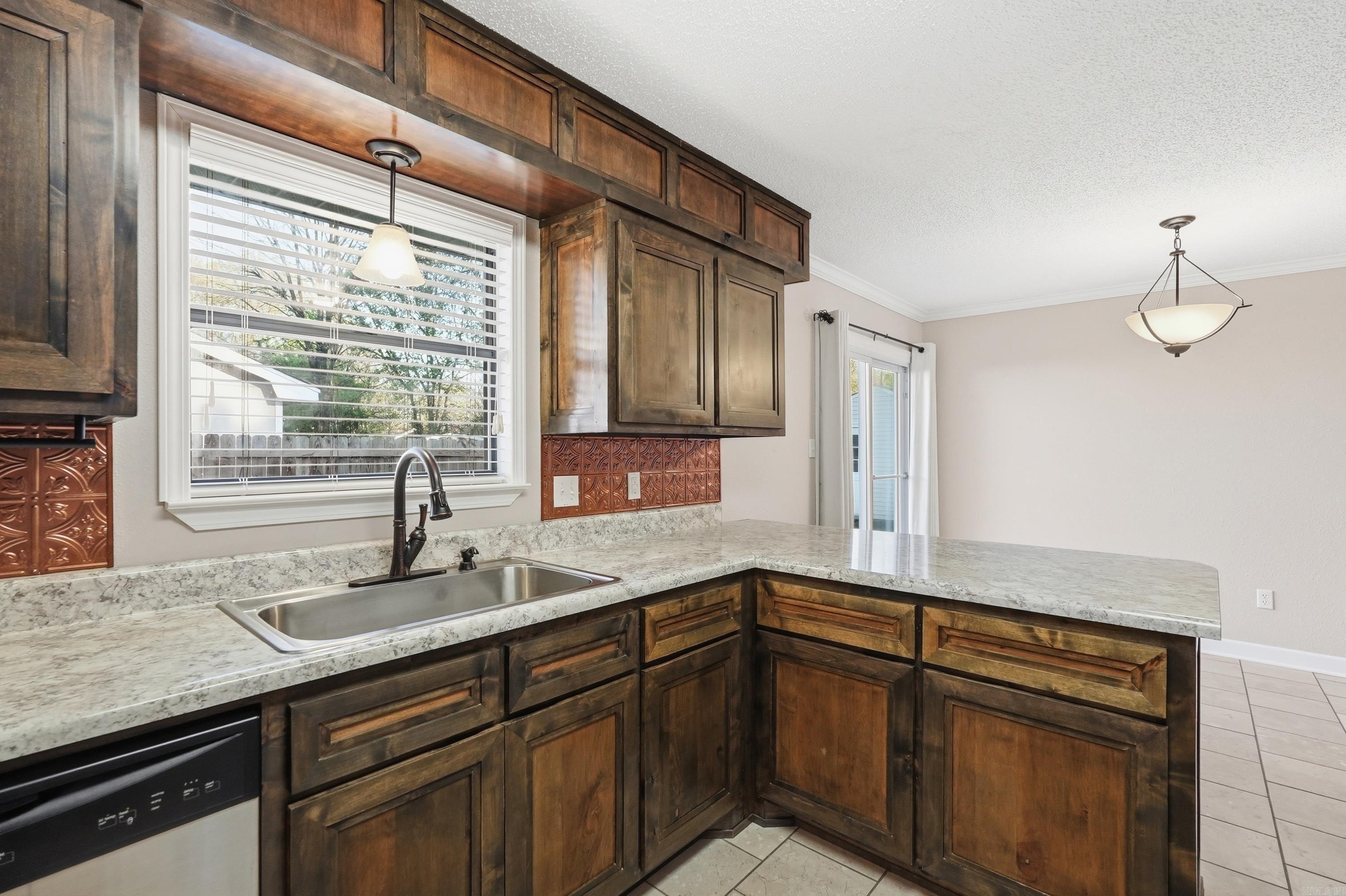 BRIAR SPRINGS - Residential