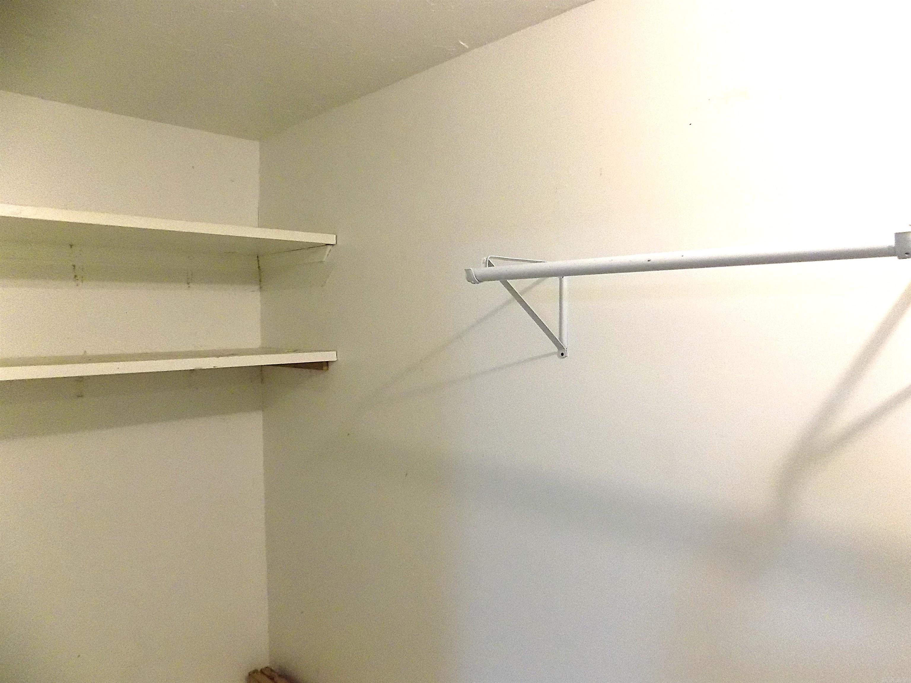 BRIAR SPRINGS - Residential