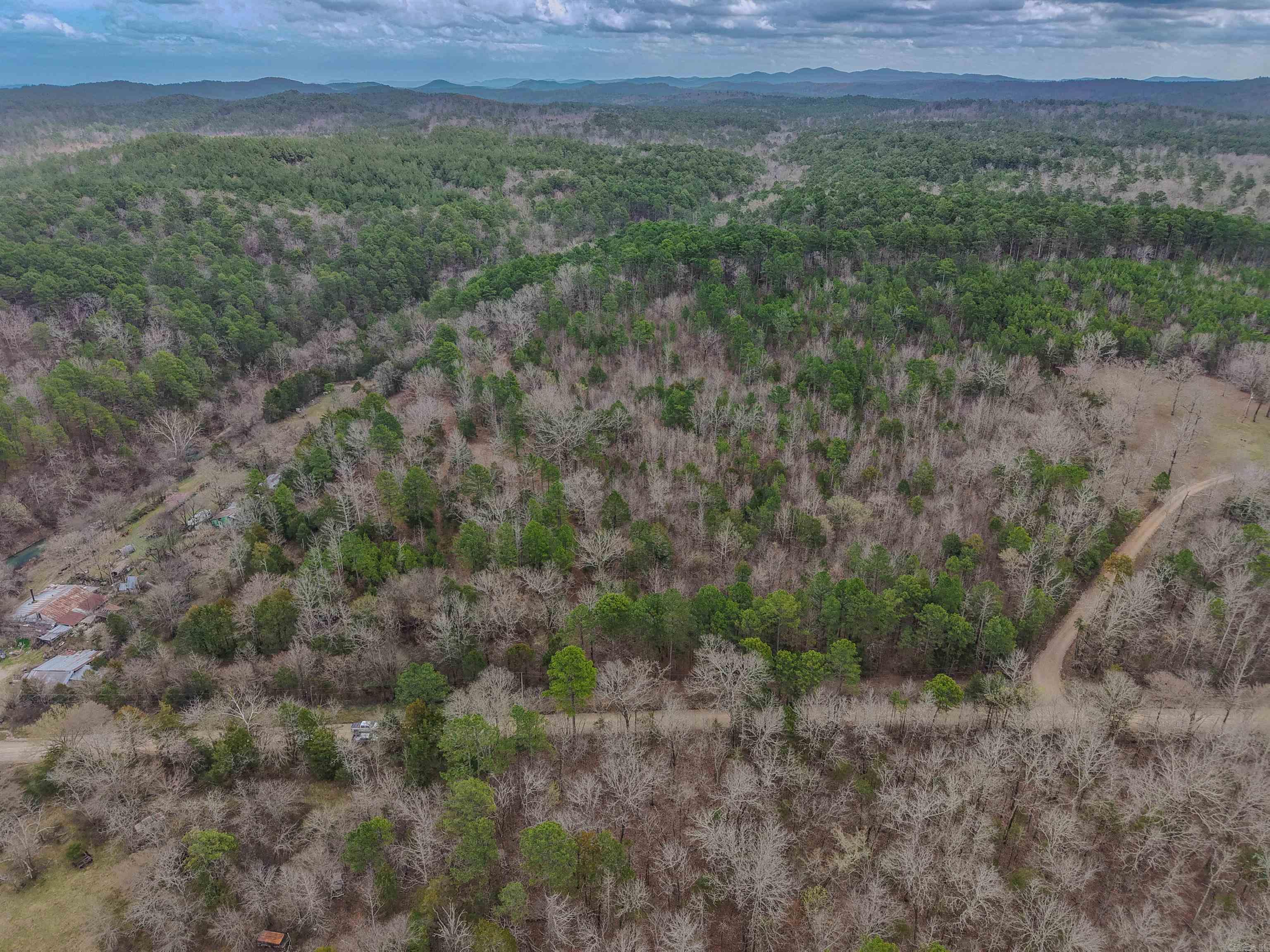 Metes & Bounds - Land