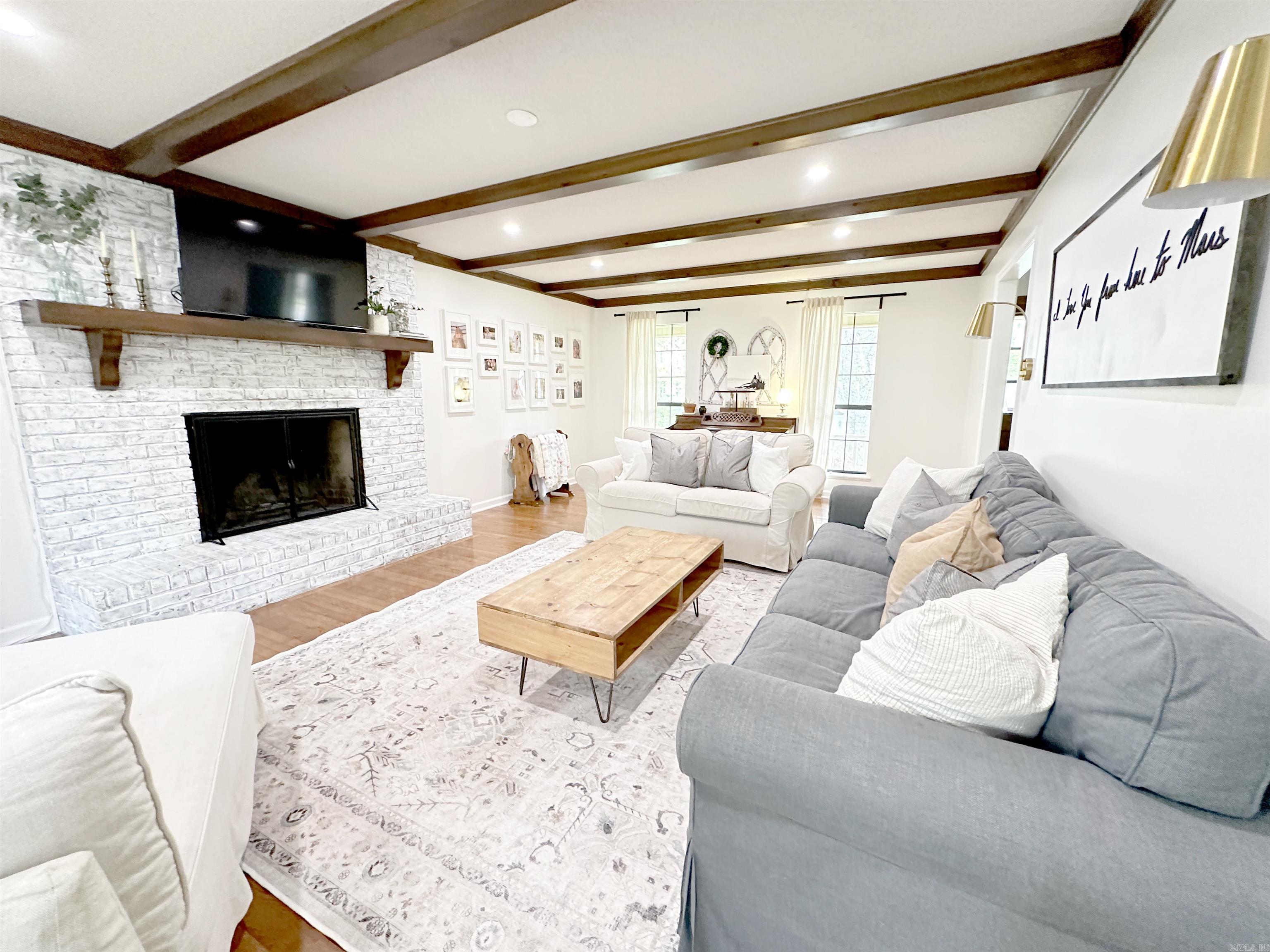 OTTER CREEK COMMUNITY - Residential