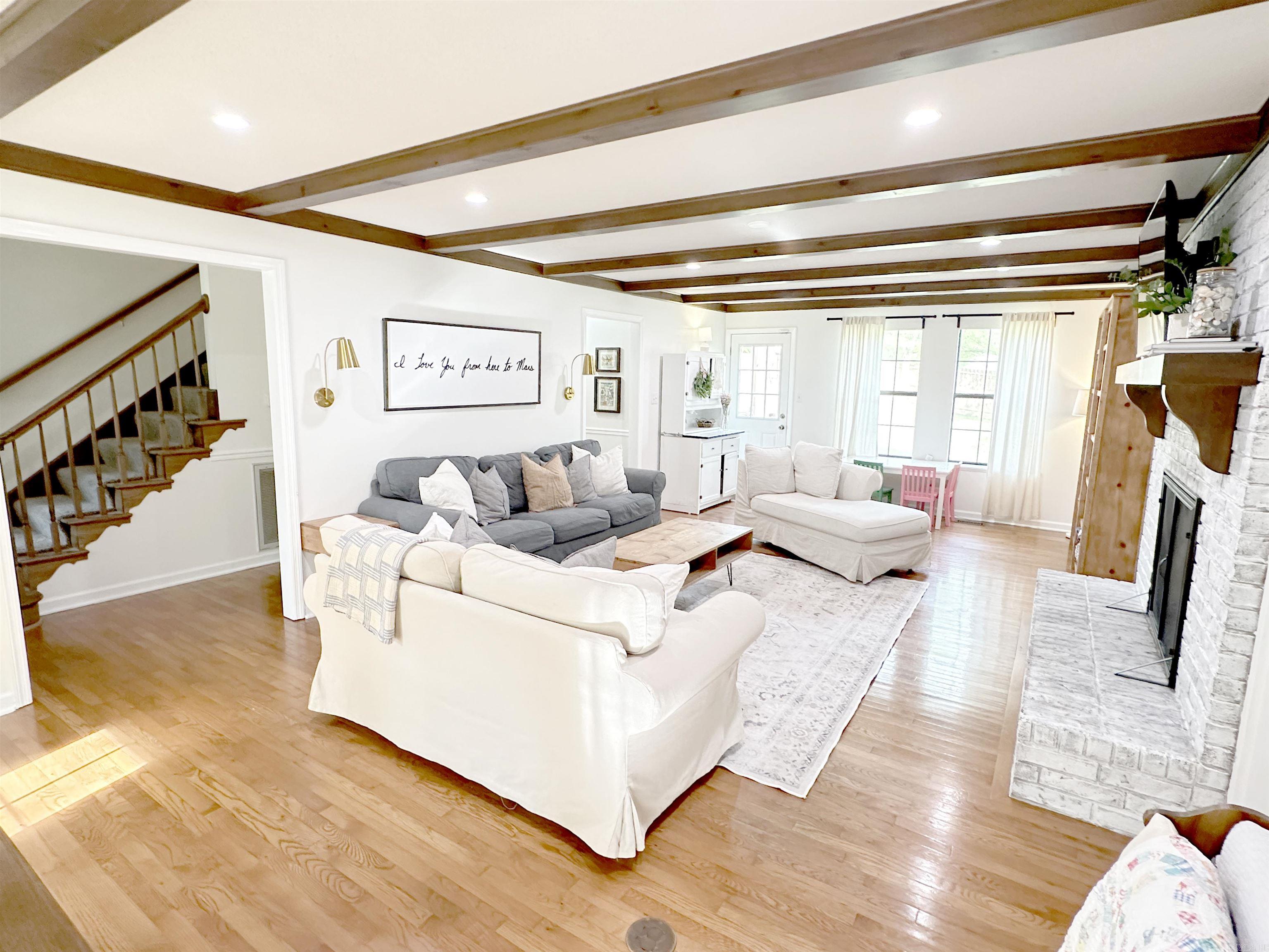 OTTER CREEK COMMUNITY - Residential