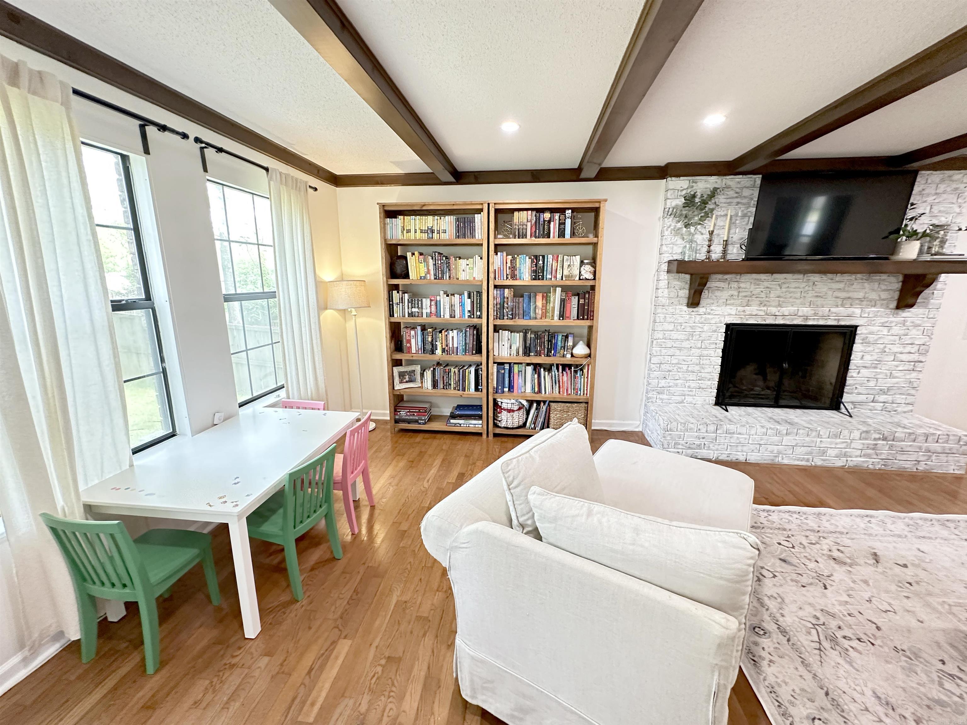 OTTER CREEK COMMUNITY - Residential