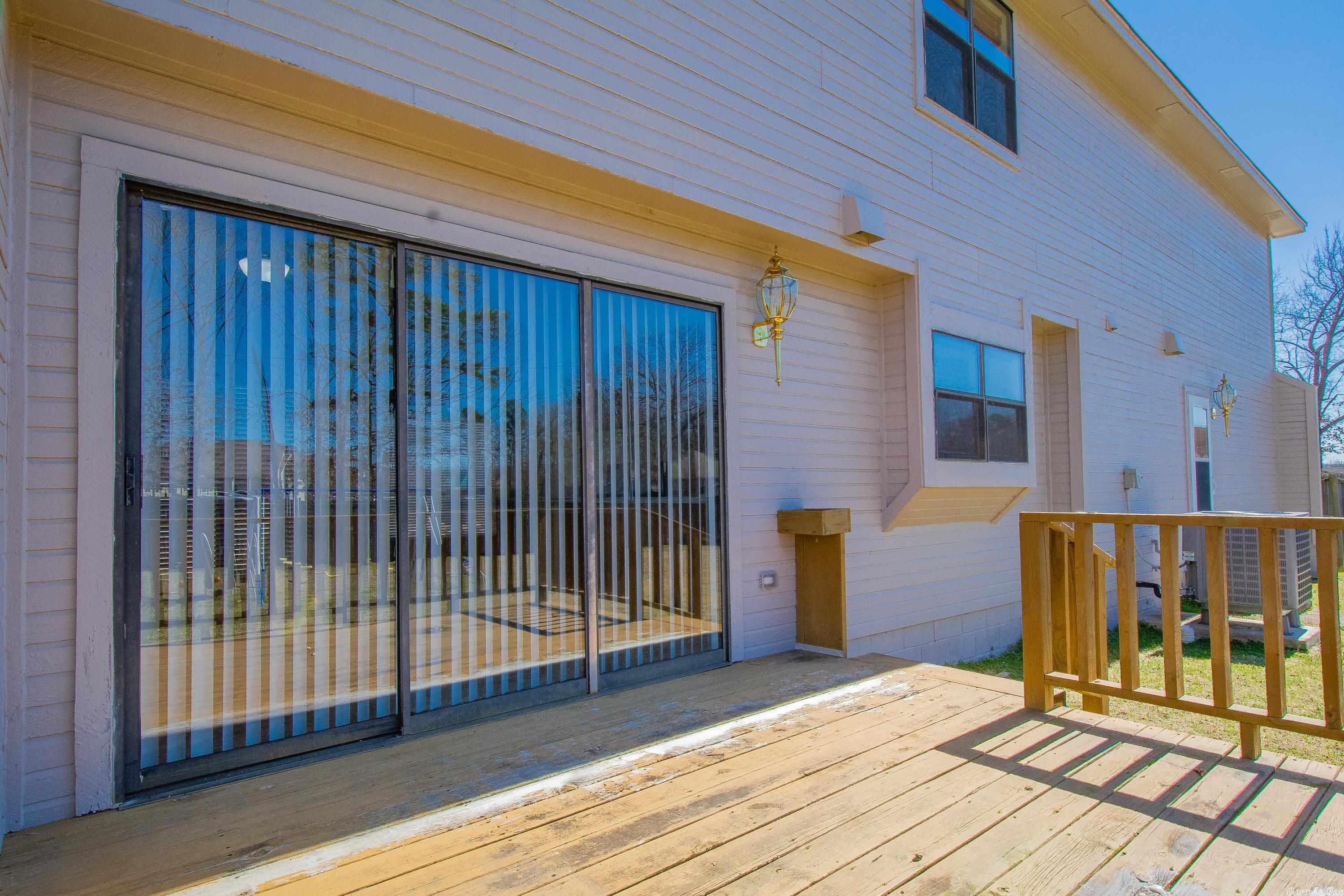 WESTLAKE - Residential