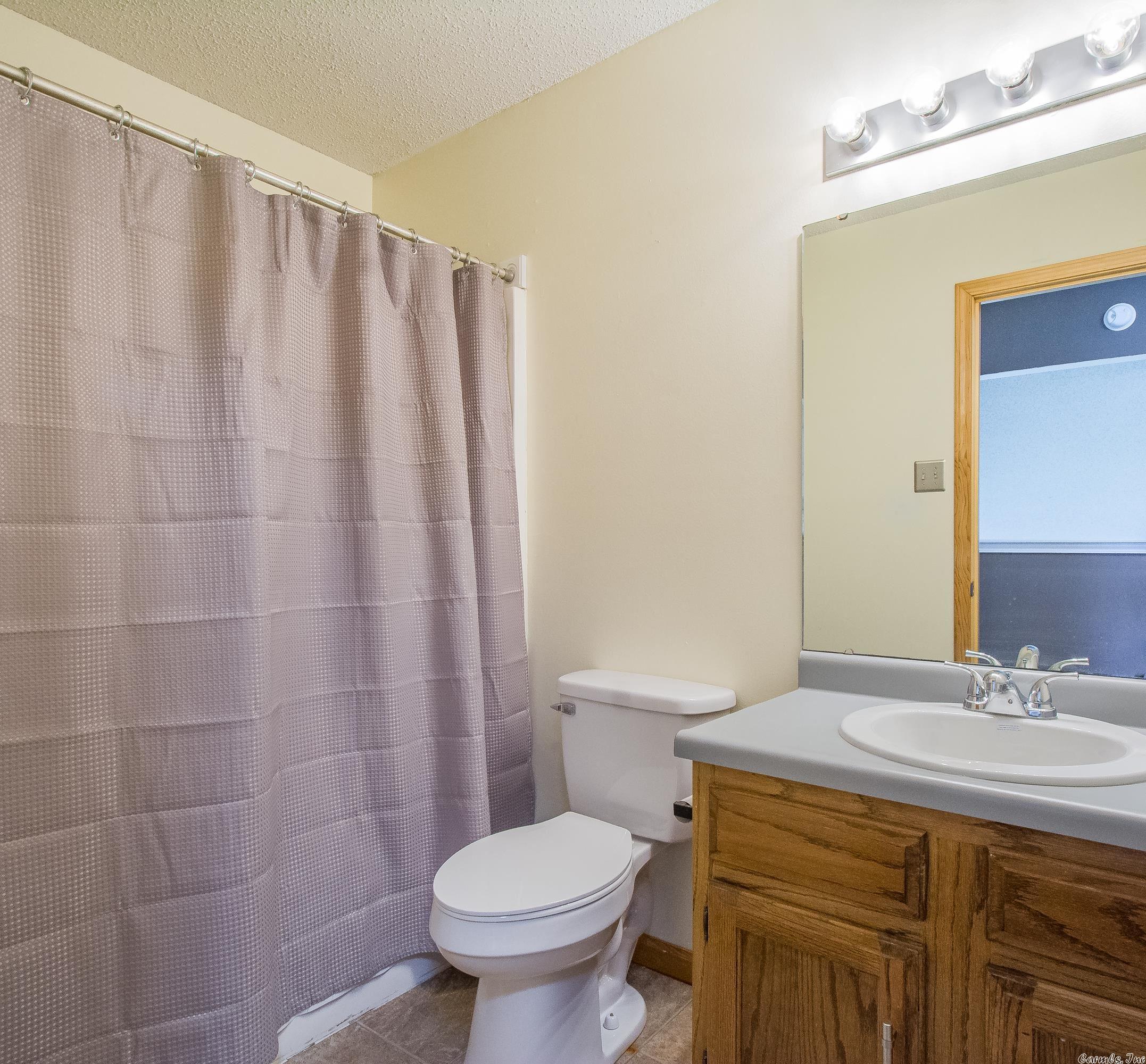 WESTLAKE - Residential