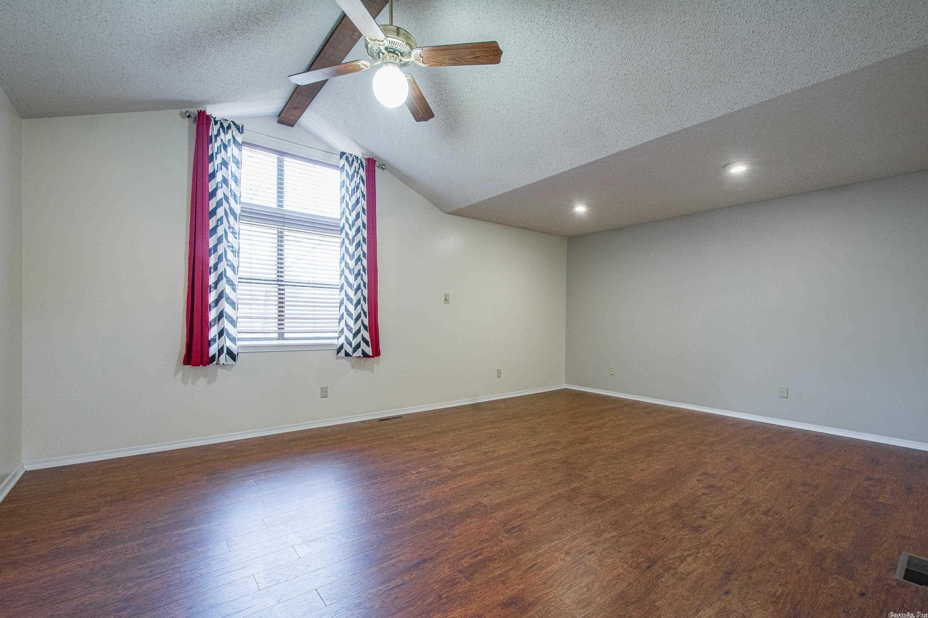 WESTLAKE - Residential