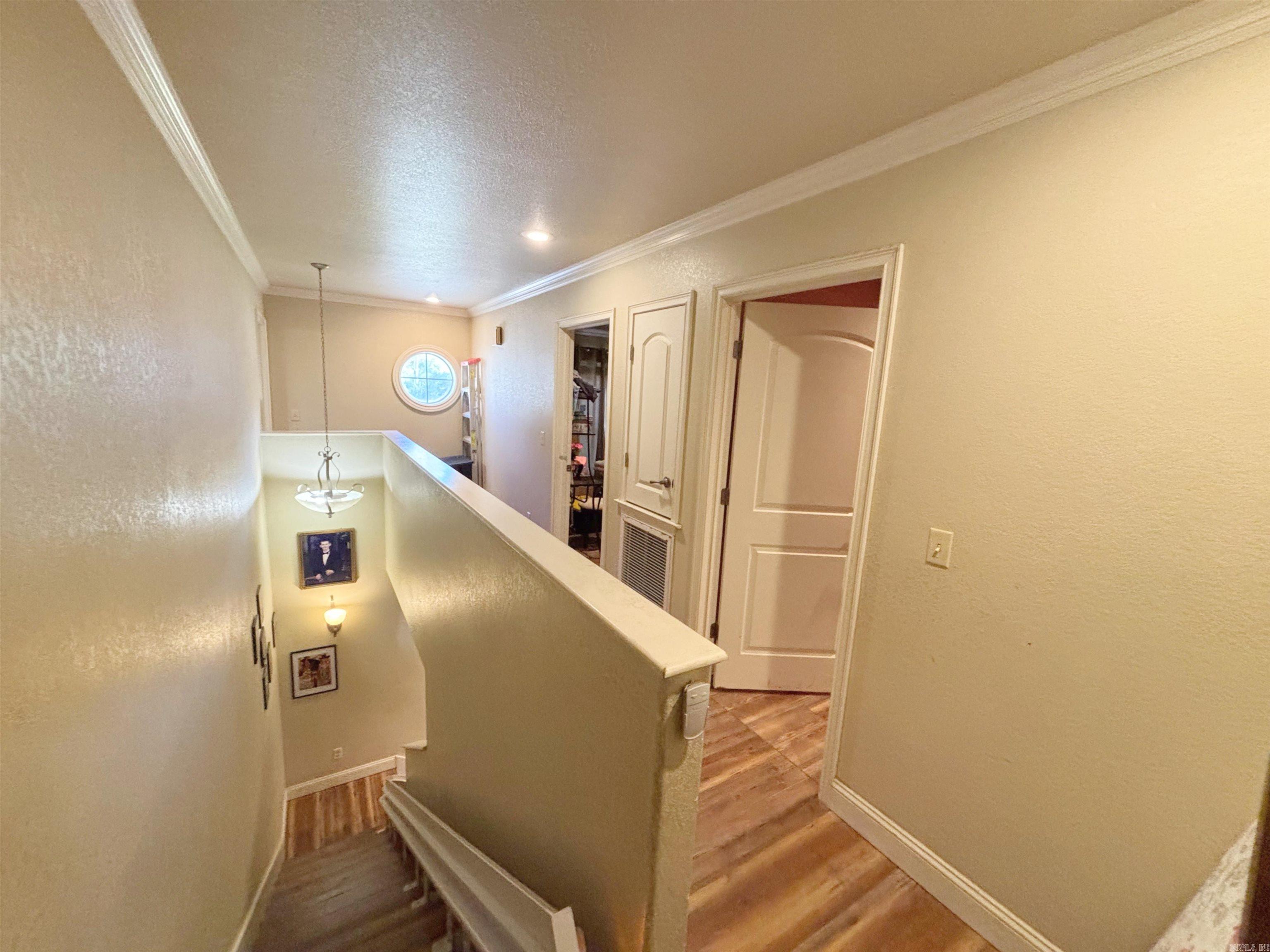 EDGEWATER COVE - Residential