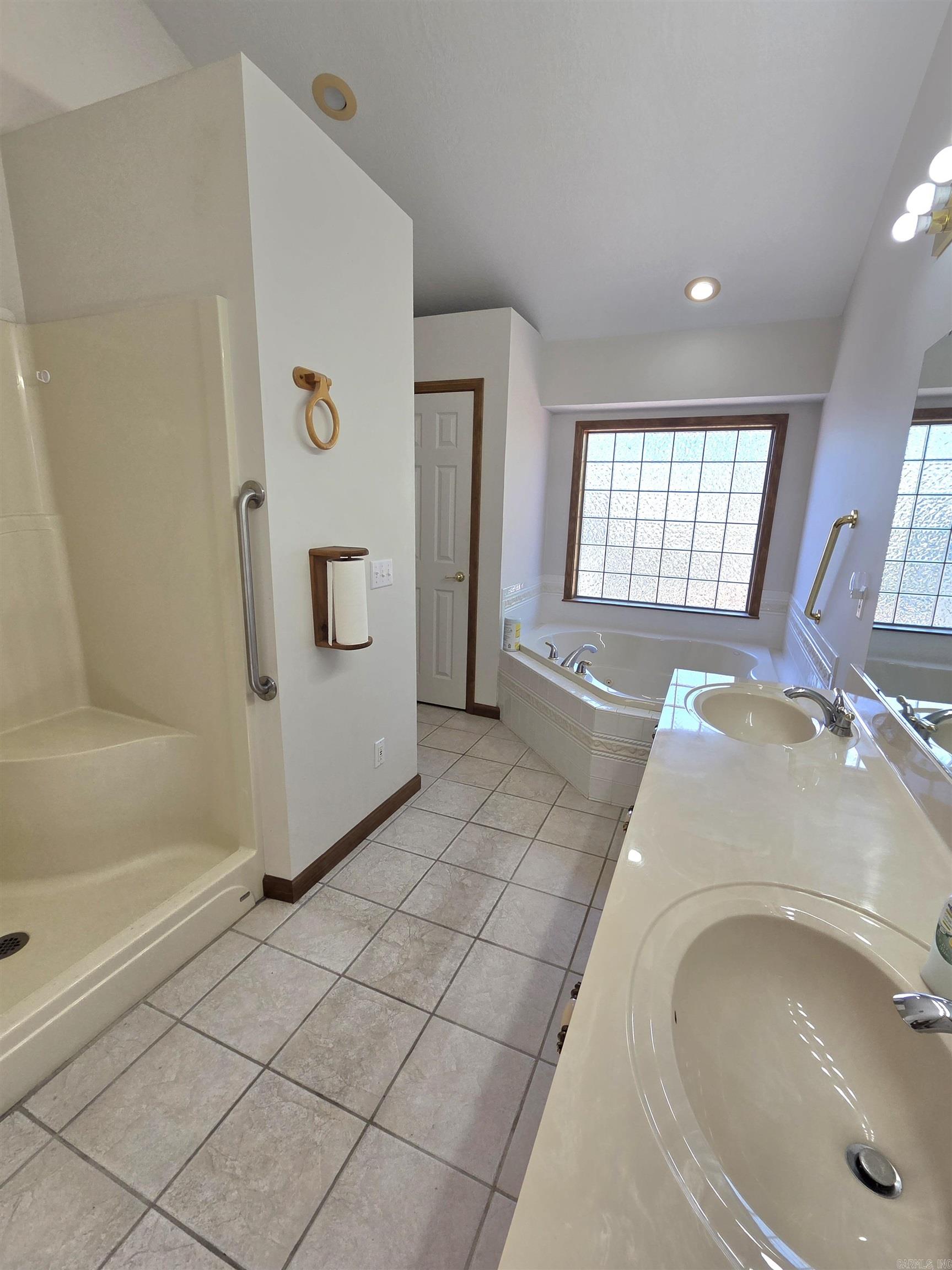 East Wind - Residential