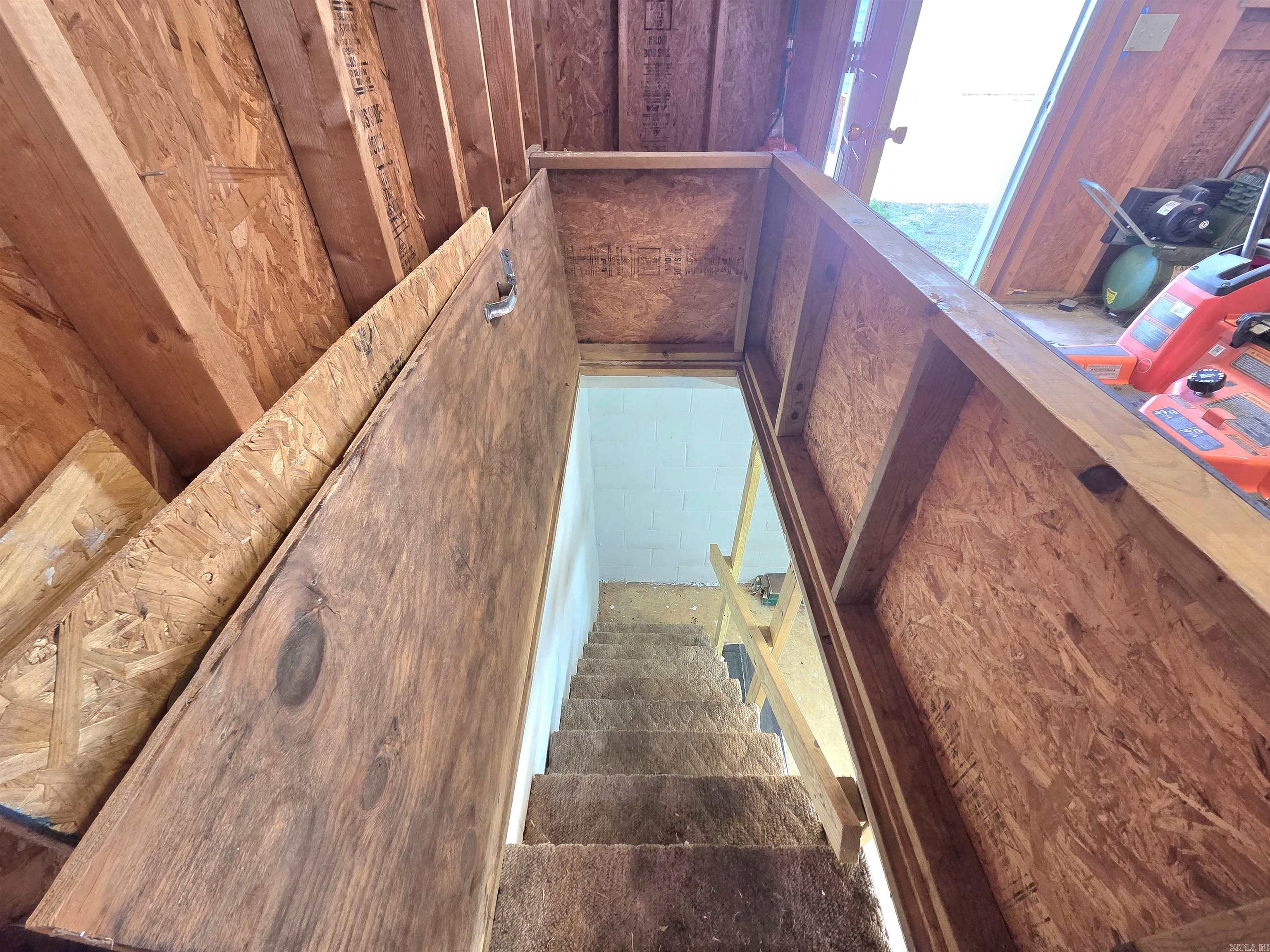 East Wind - Residential