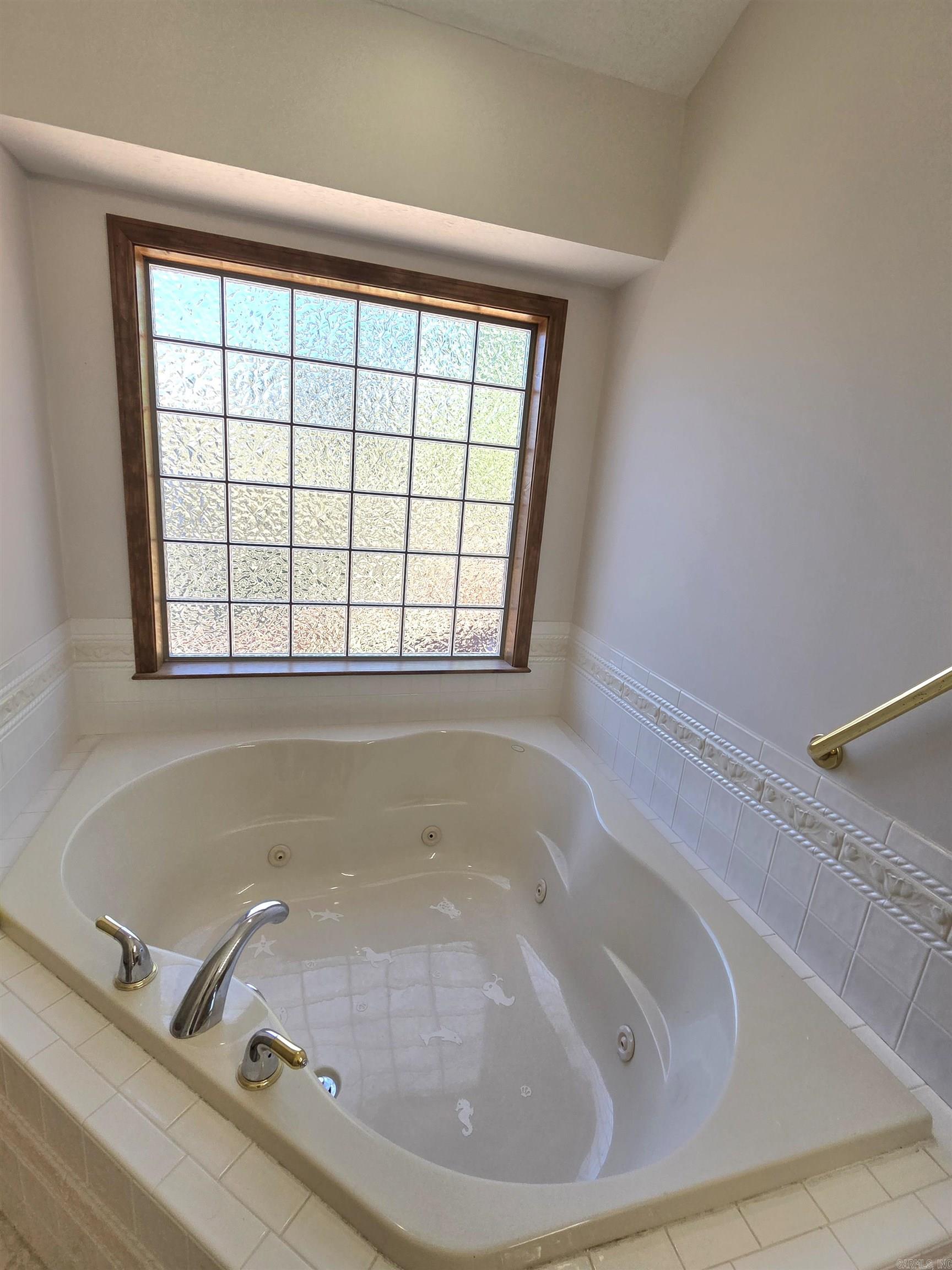 East Wind - Residential