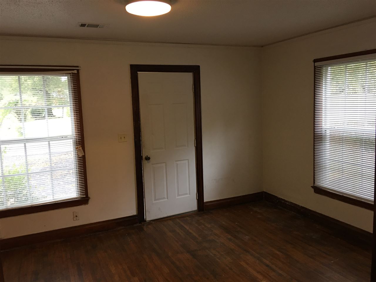 Not in Subdivision - Residential Lease