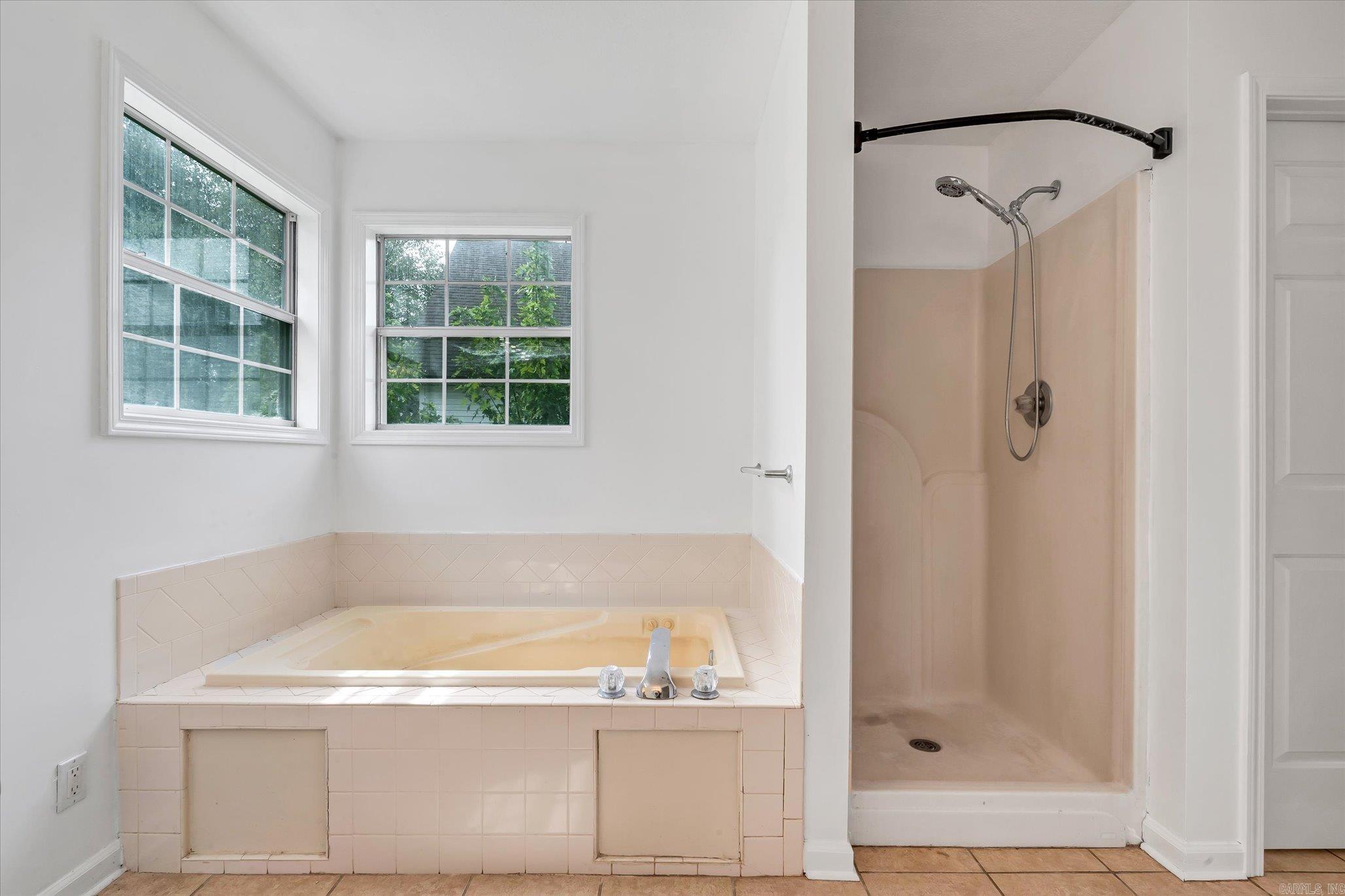 BARRETT'S - Residential