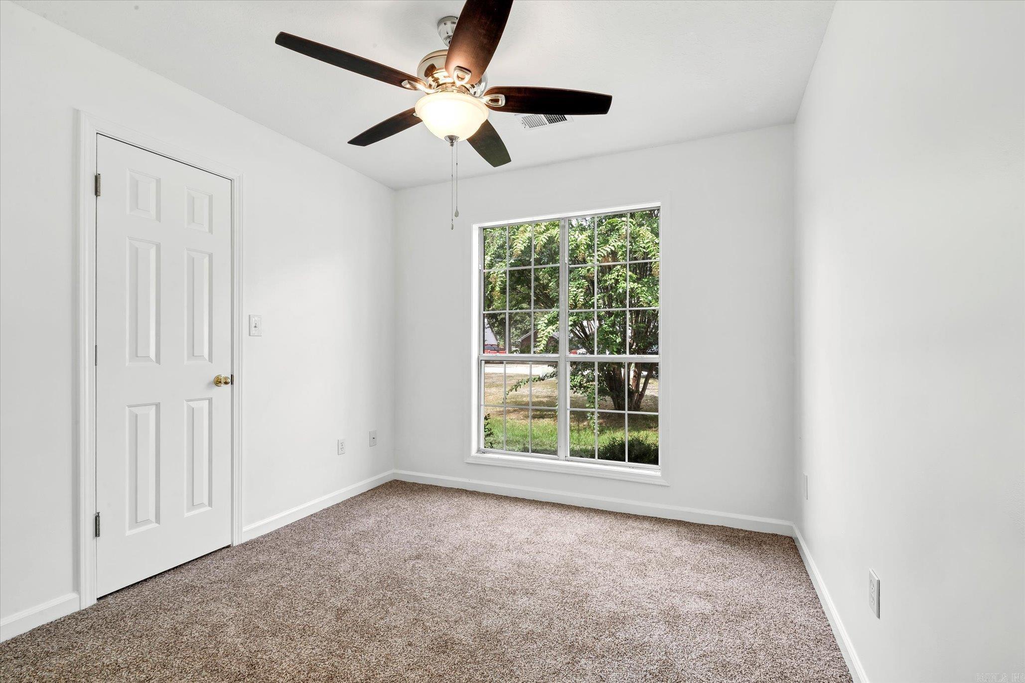 BARRETT'S - Residential
