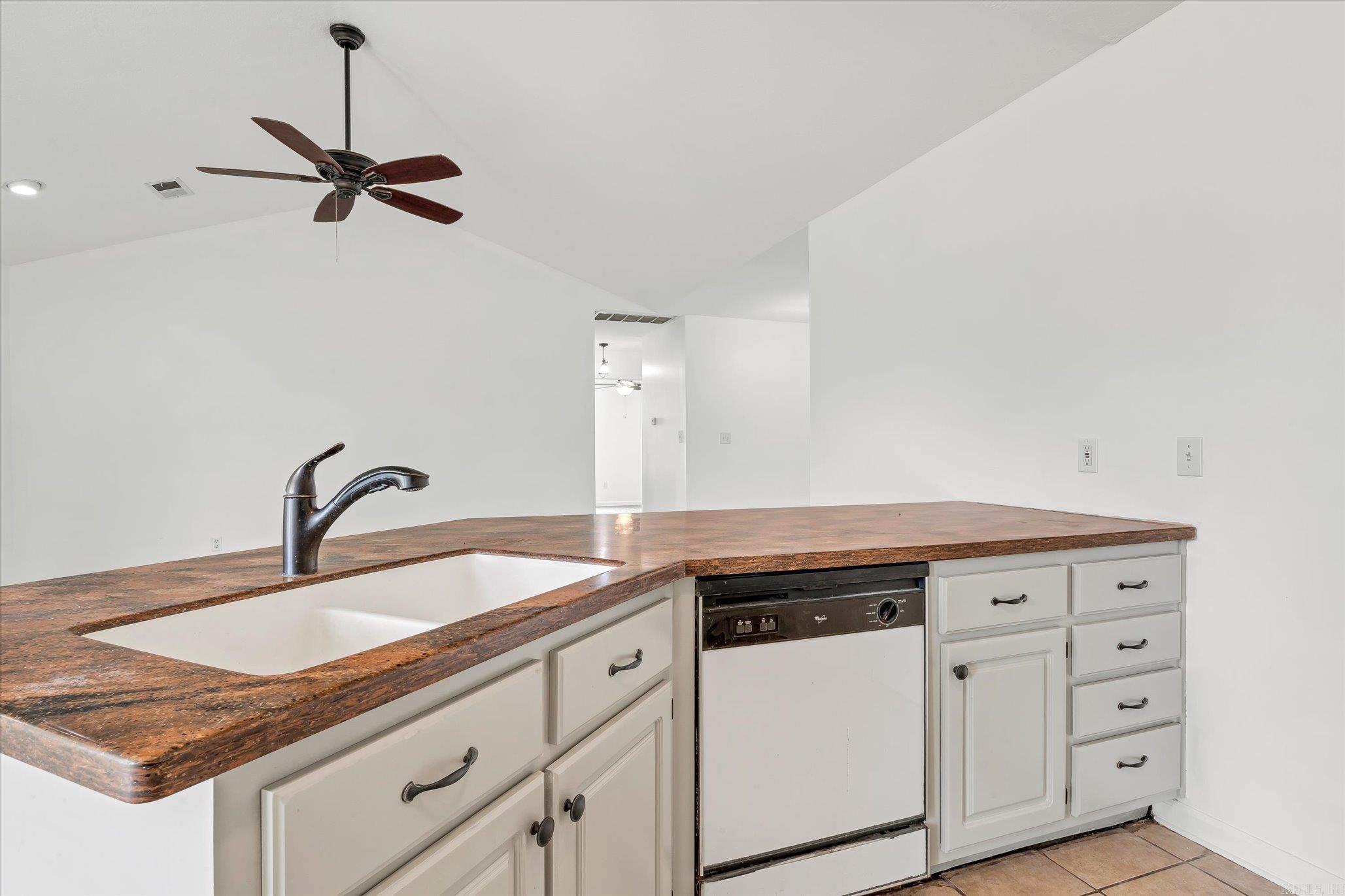 BARRETT'S - Residential