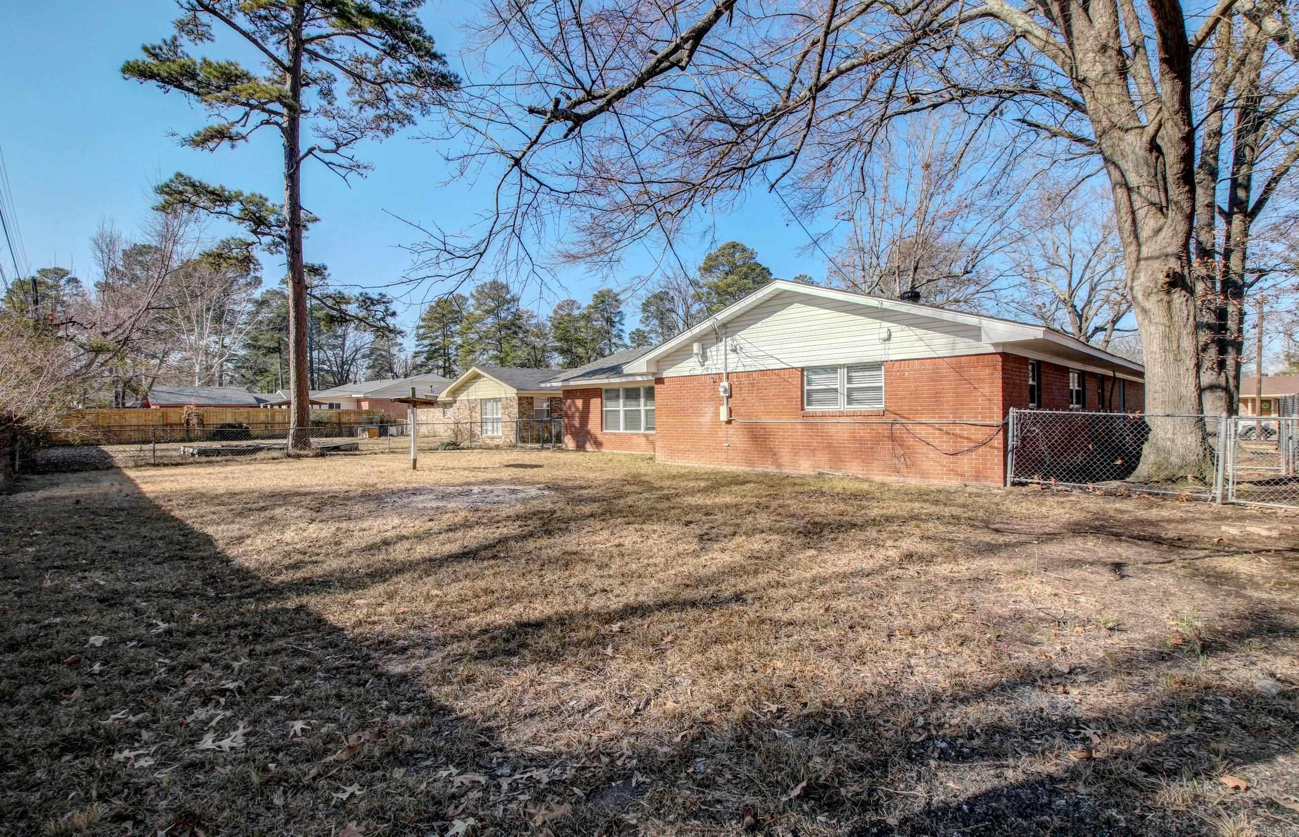 FAIR OAKS ADD - Residential