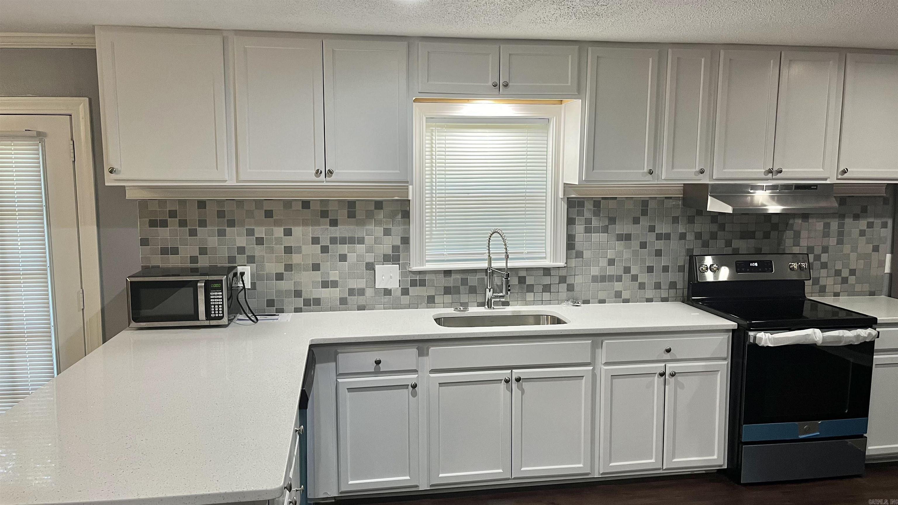 HERALDRY MANOR - Residential