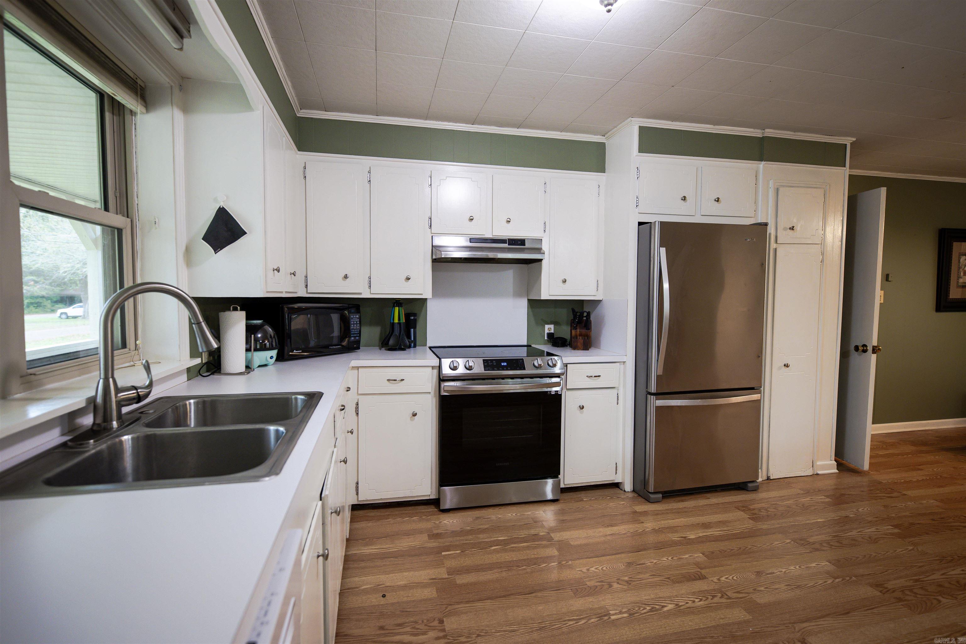 MCKAY AND RUSSO SD FRV - Residential