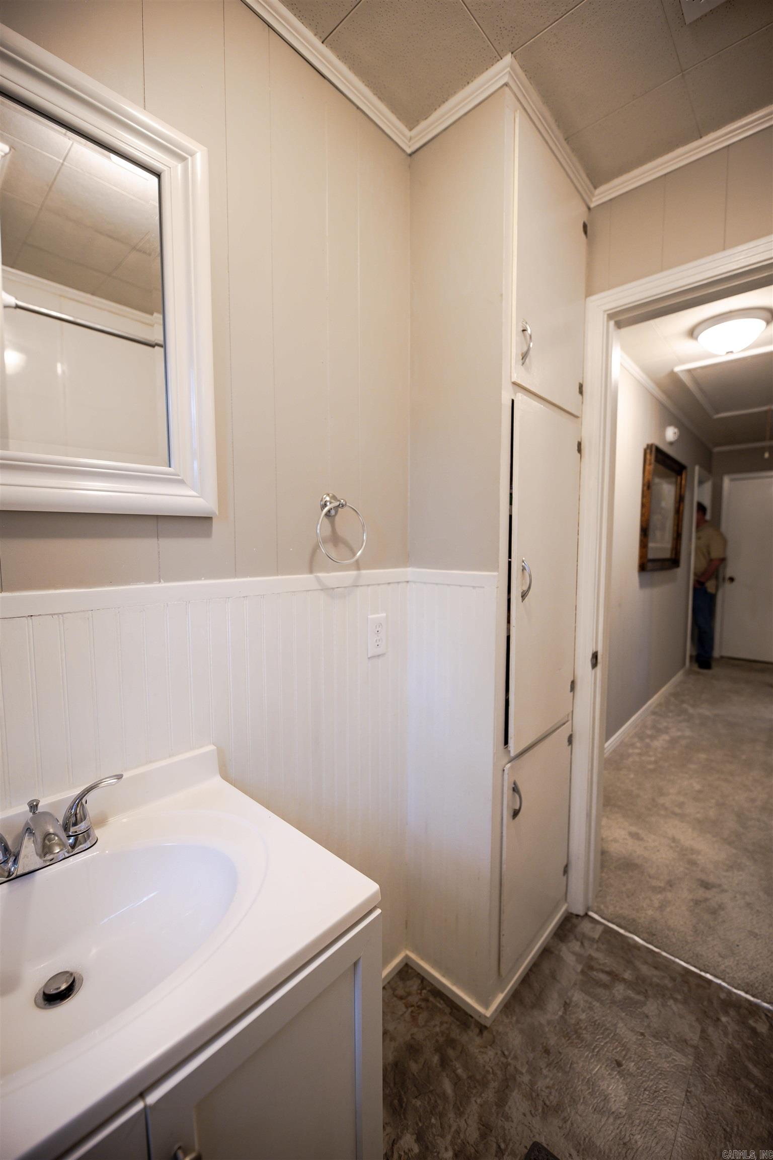 MCKAY AND RUSSO SD FRV - Residential