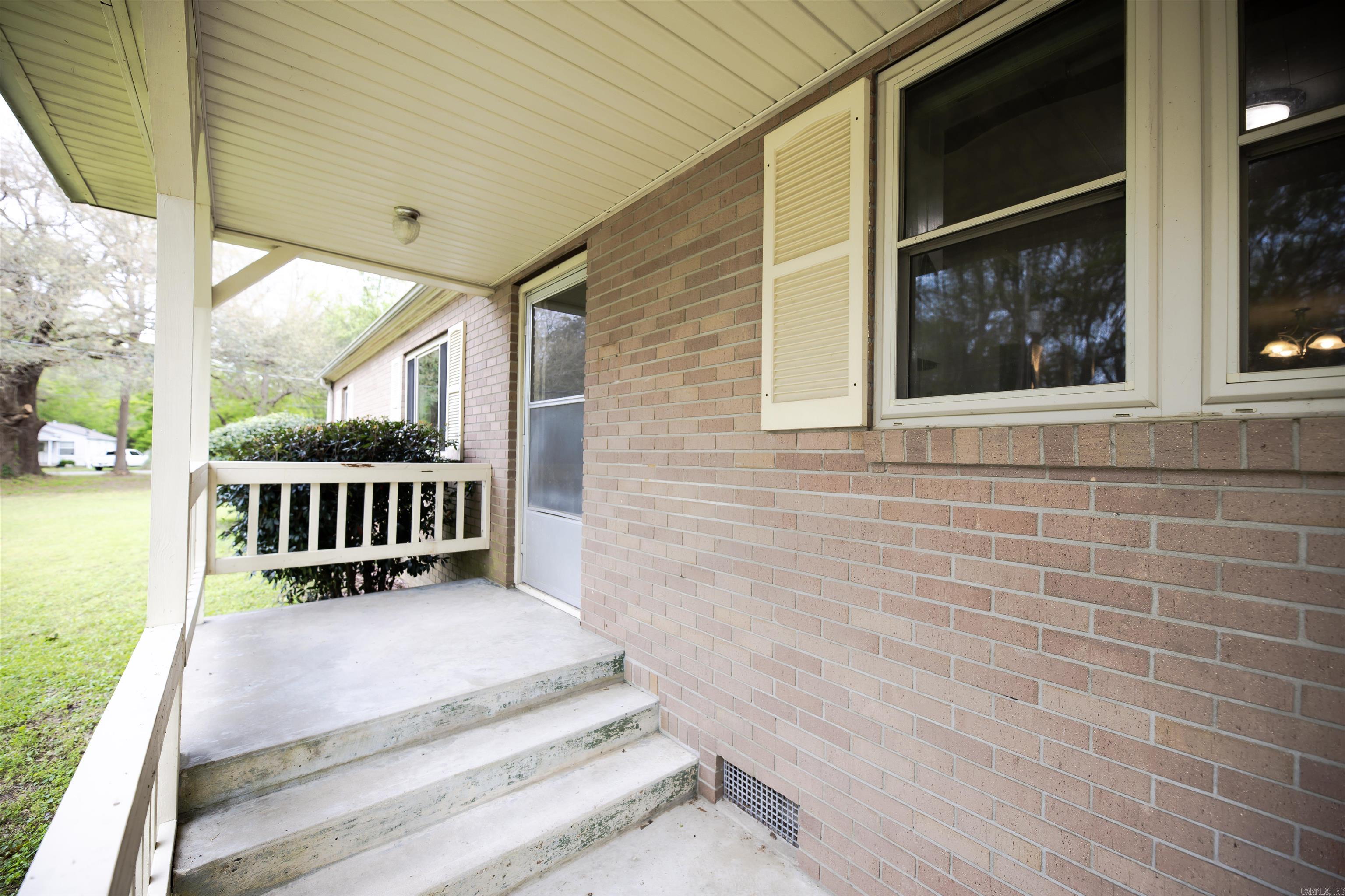 MCKAY AND RUSSO SD FRV - Residential