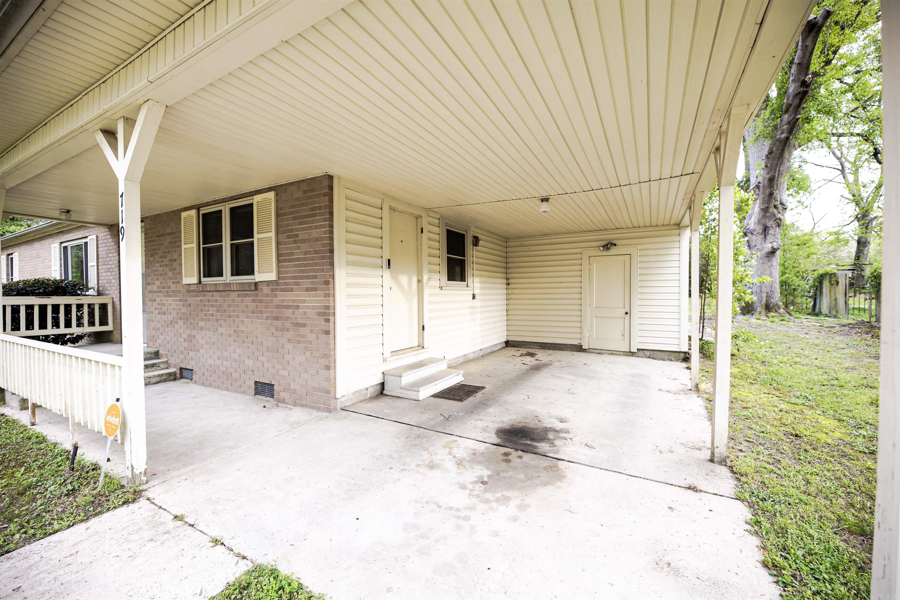 MCKAY AND RUSSO SD FRV - Residential