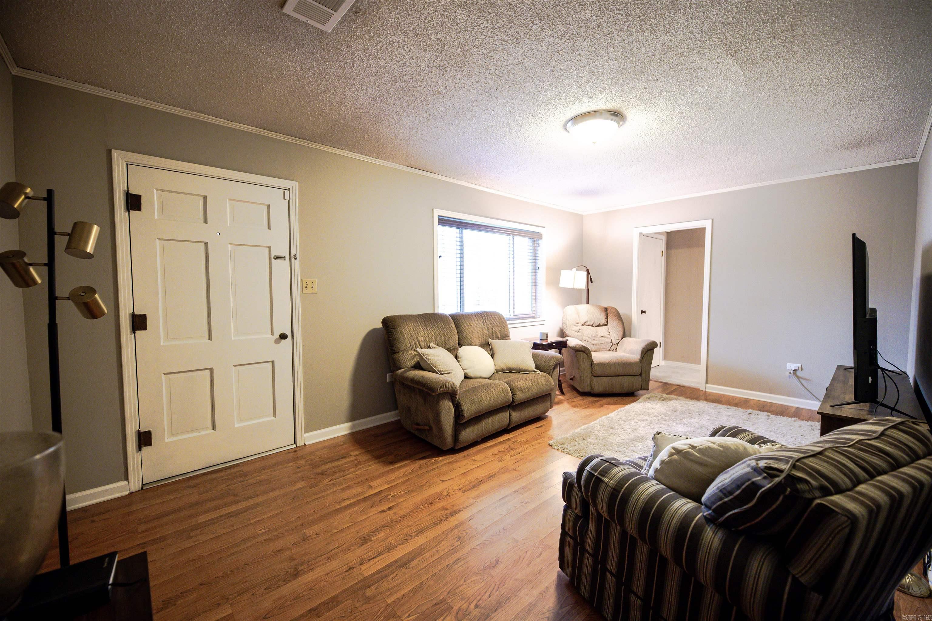 MCKAY AND RUSSO SD FRV - Residential