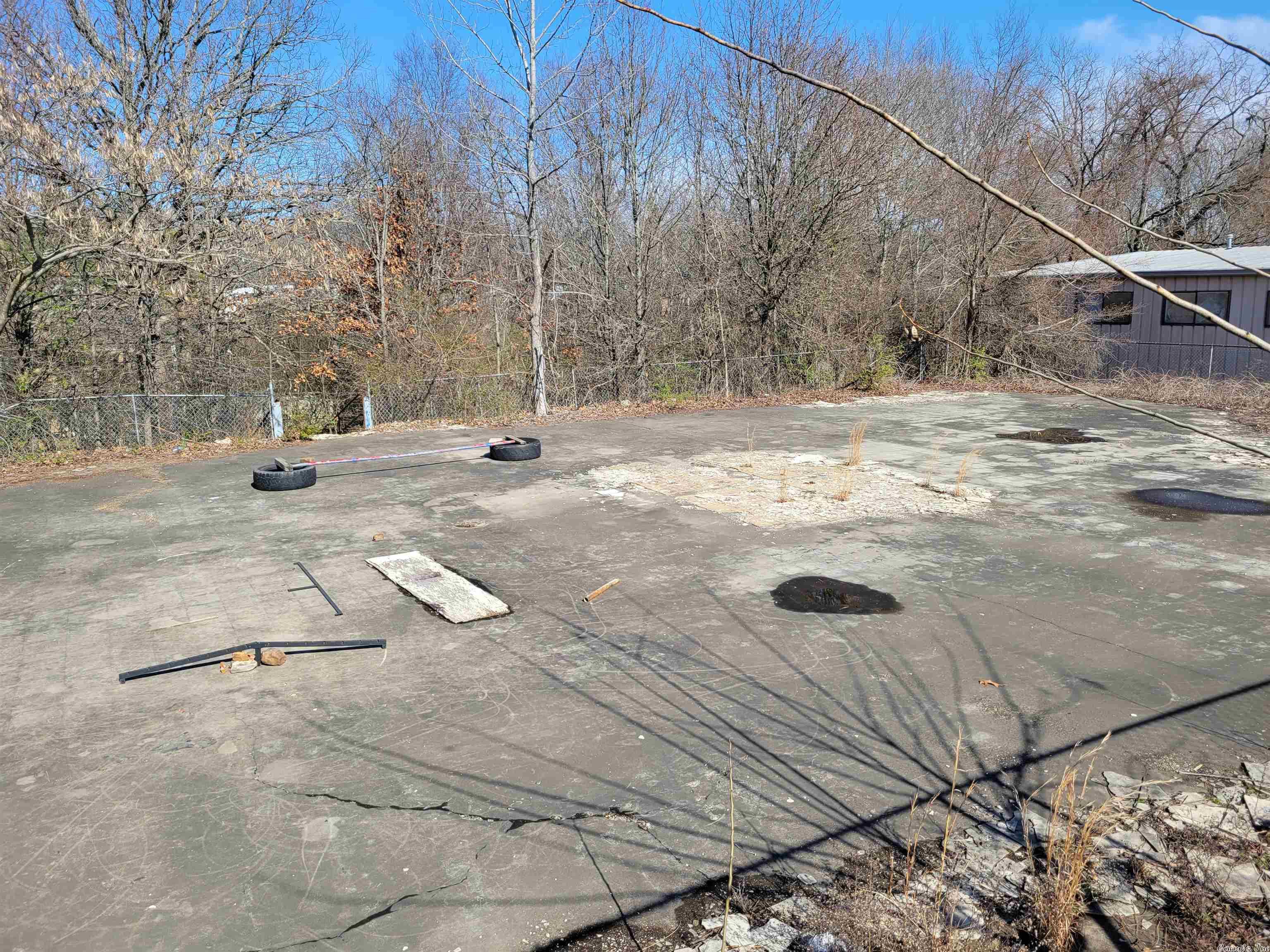 Indian Hills - Commercial Sale