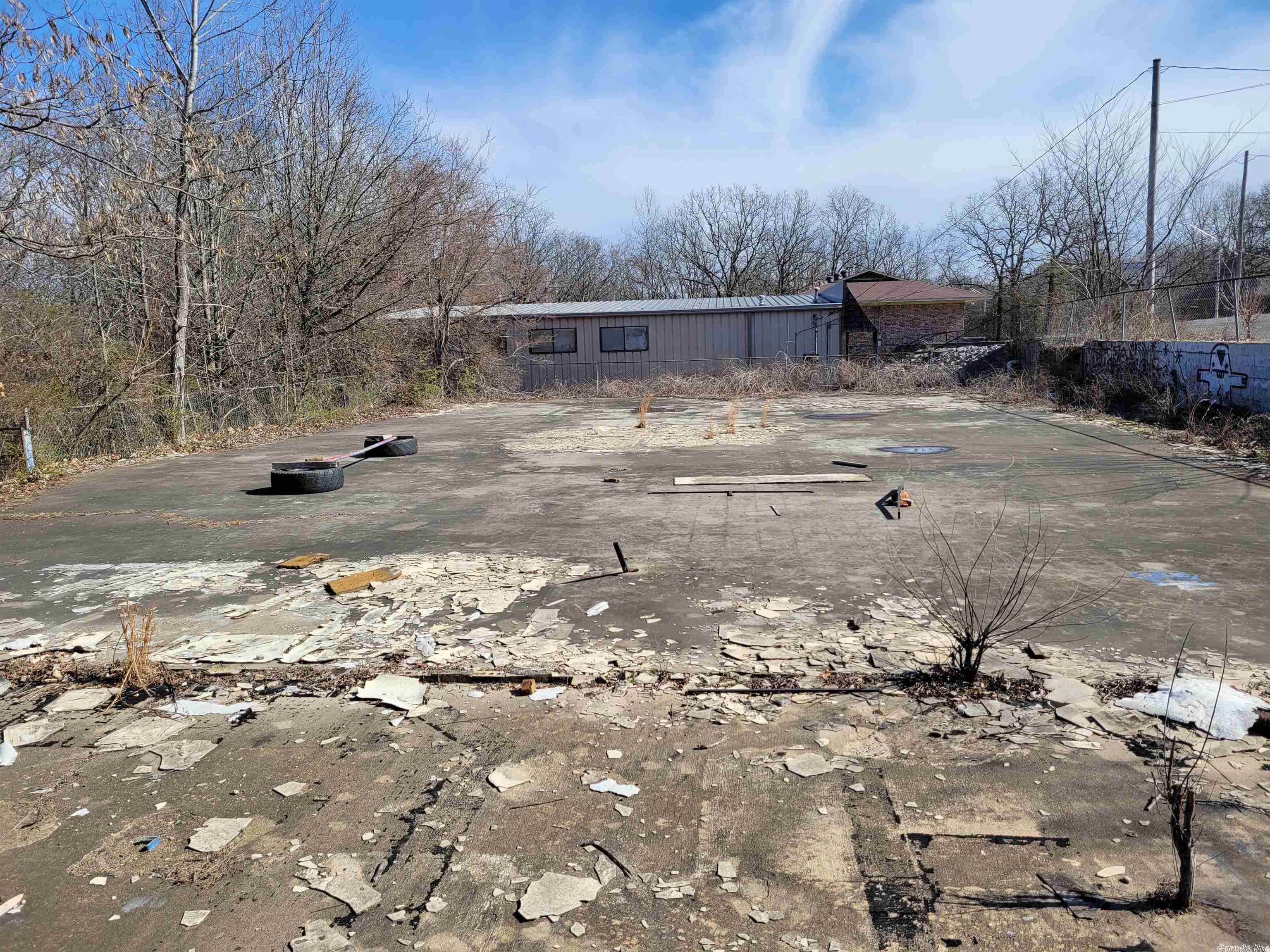 Indian Hills - Commercial Sale