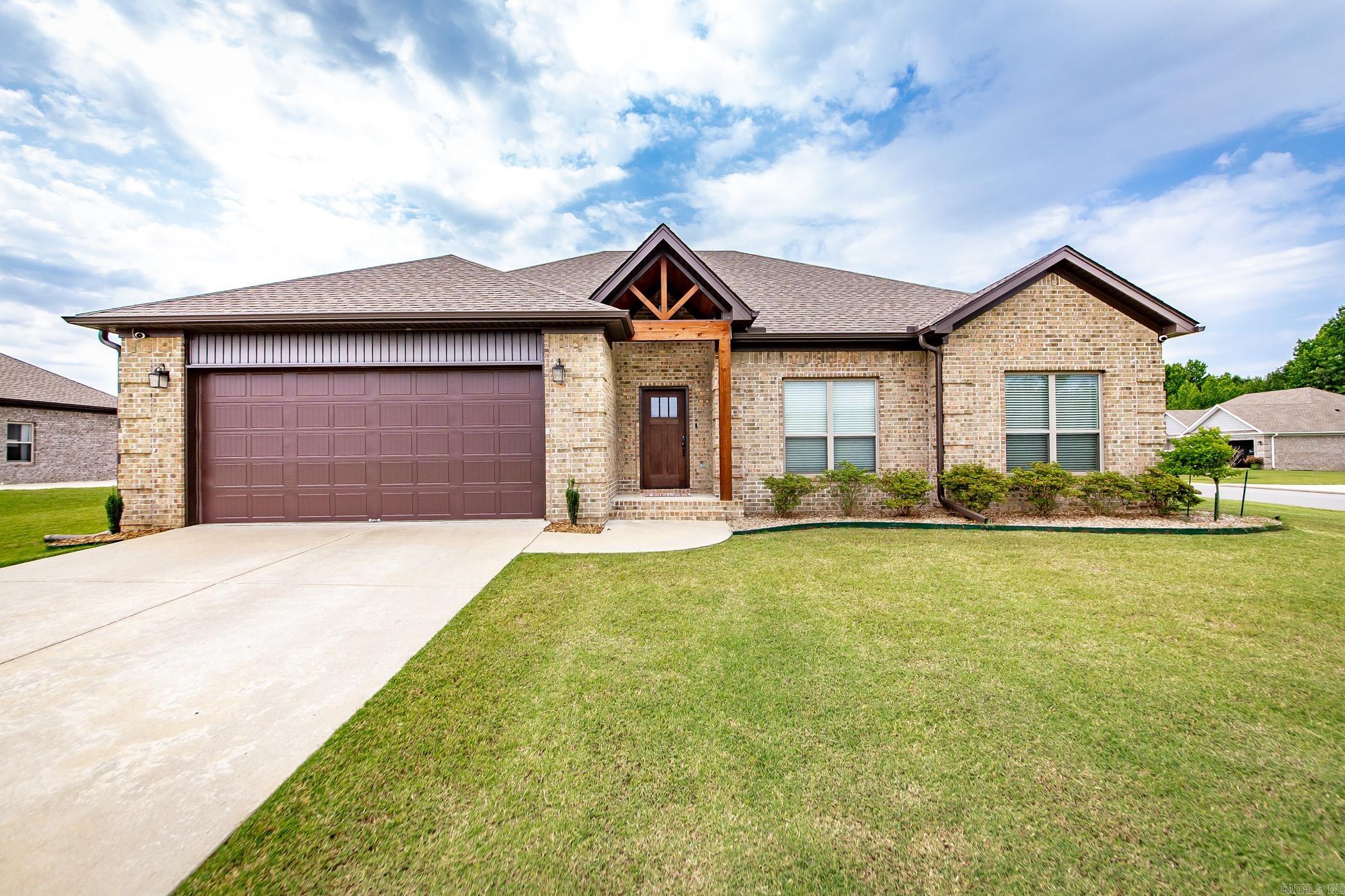 MOUNT TABOR ESTATES - Residential