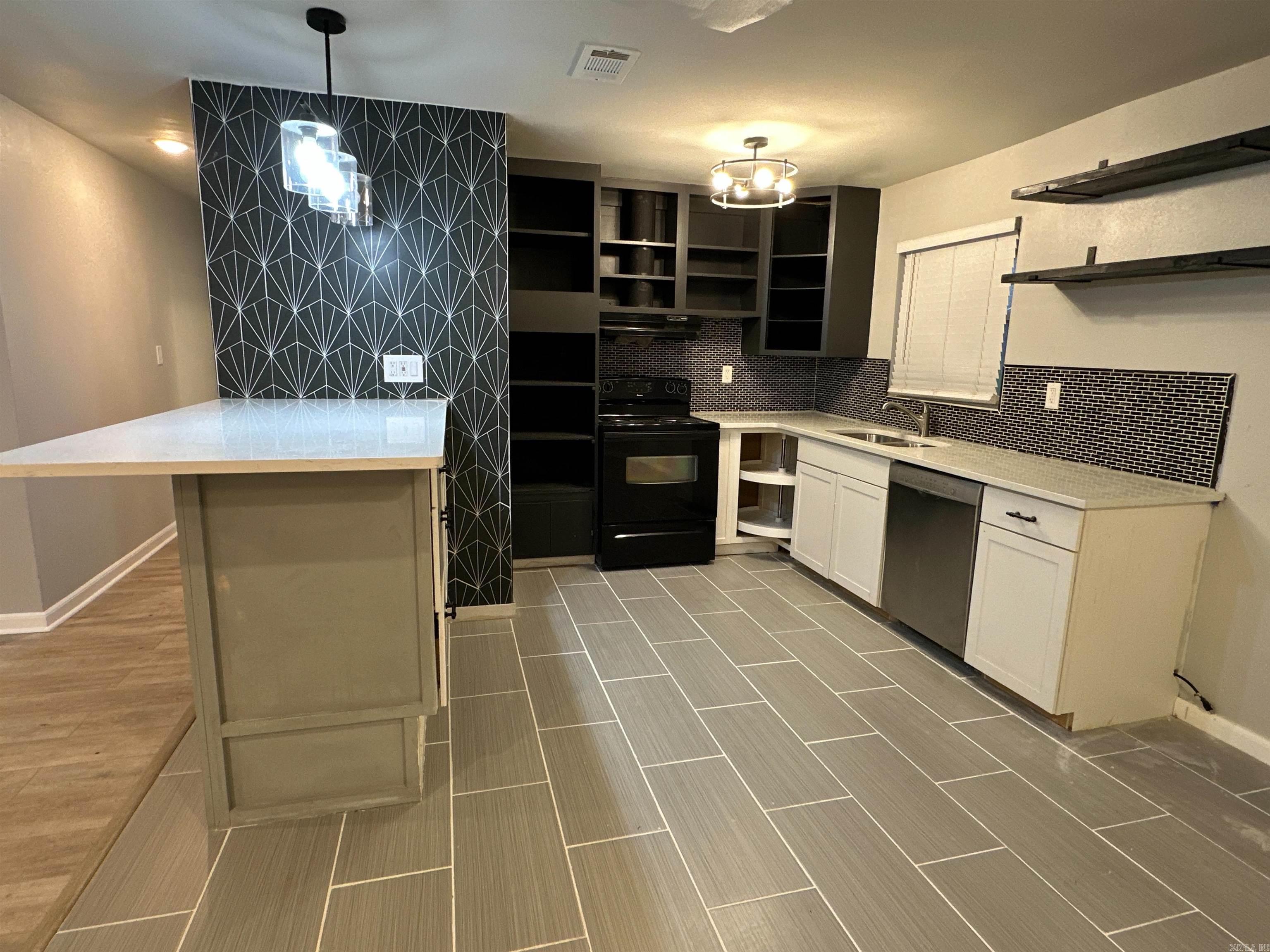 Watson Manor - Residential Lease