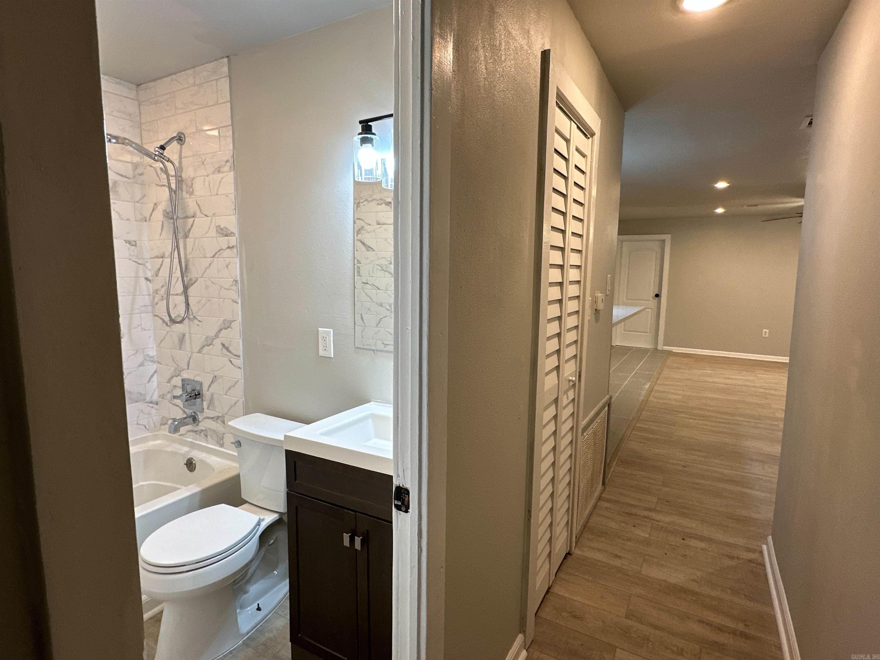 Watson Manor - Residential Lease