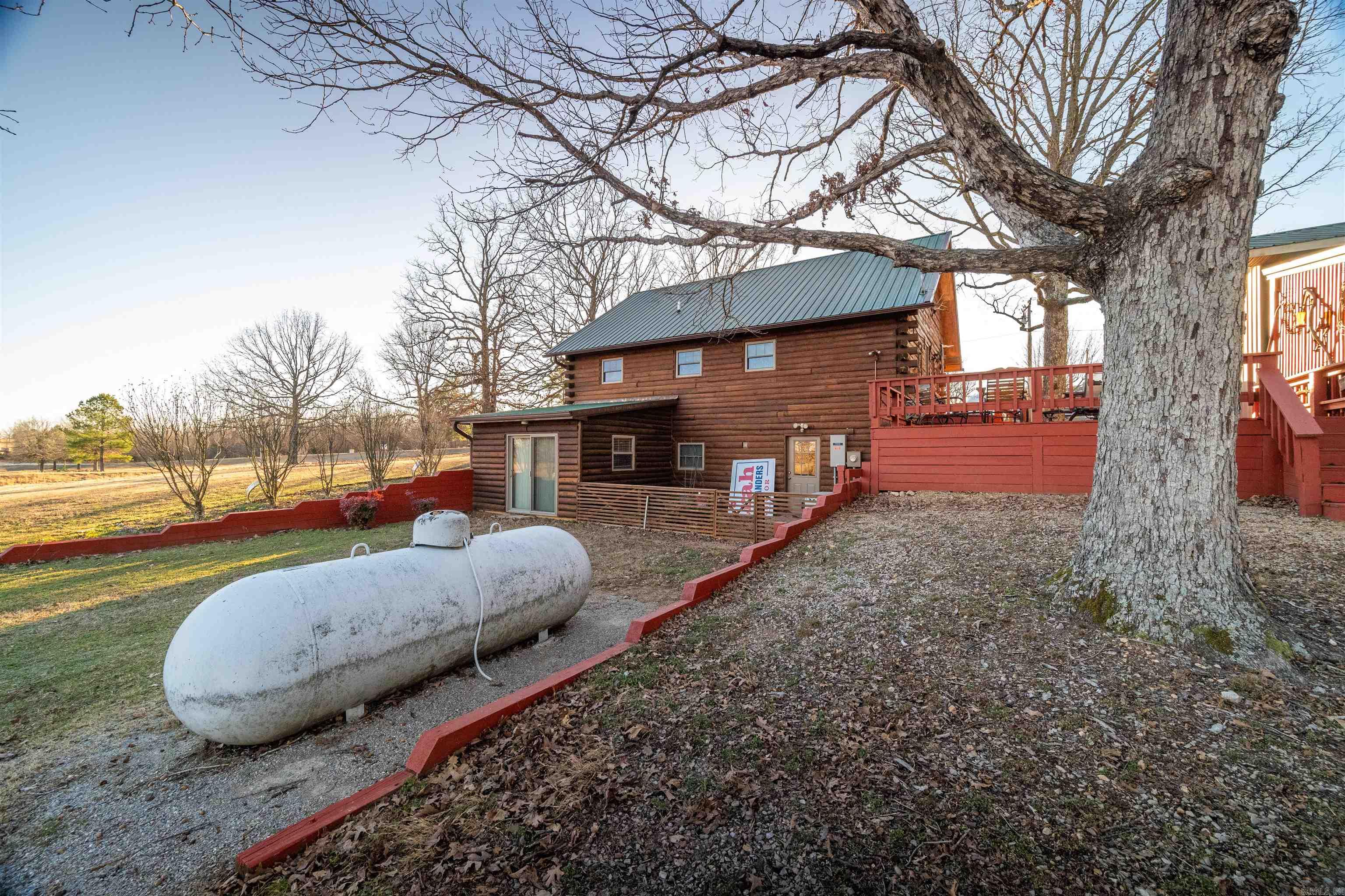 Metes & Bounds - Residential