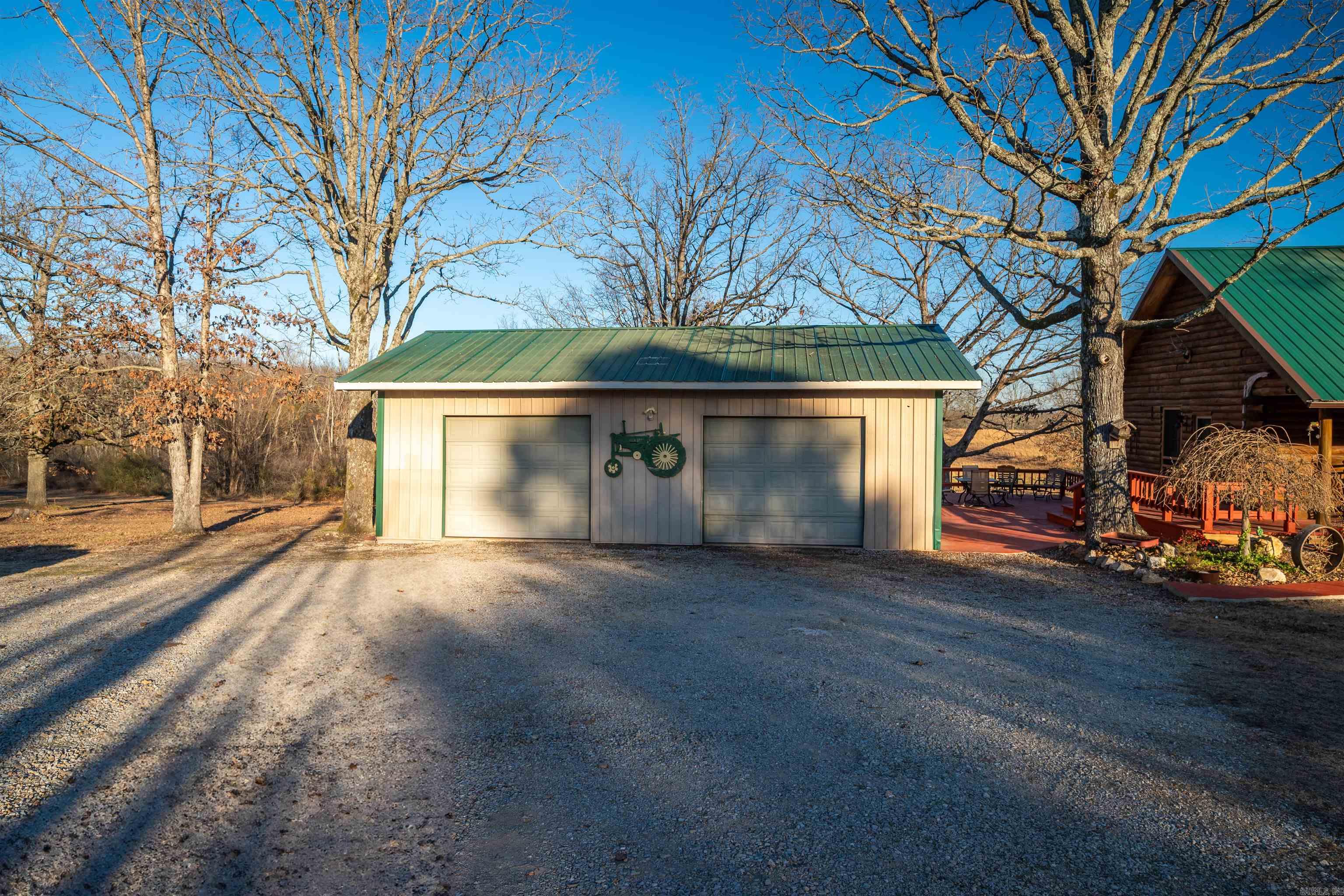 Metes & Bounds - Residential