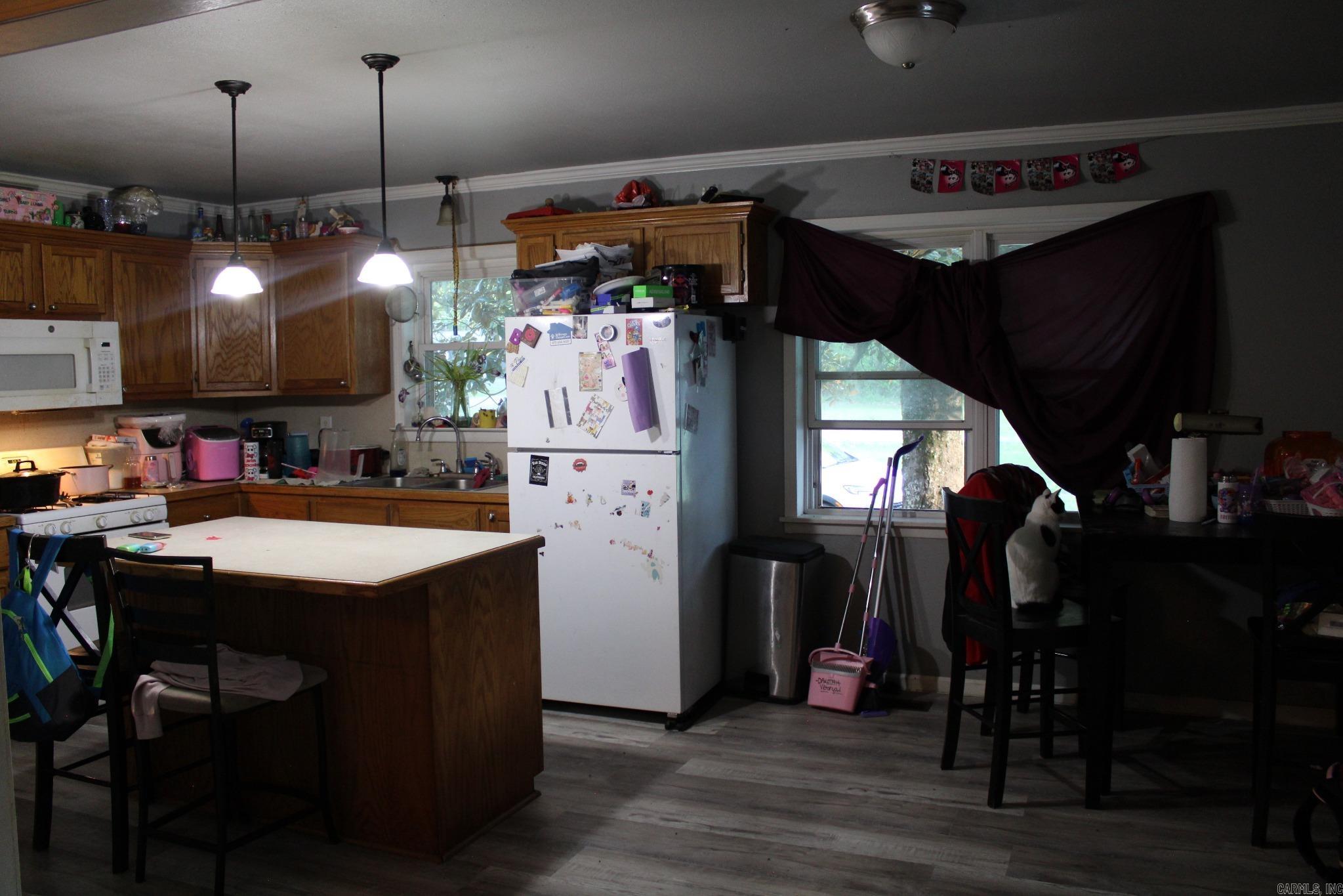 PINE PARK - Residential