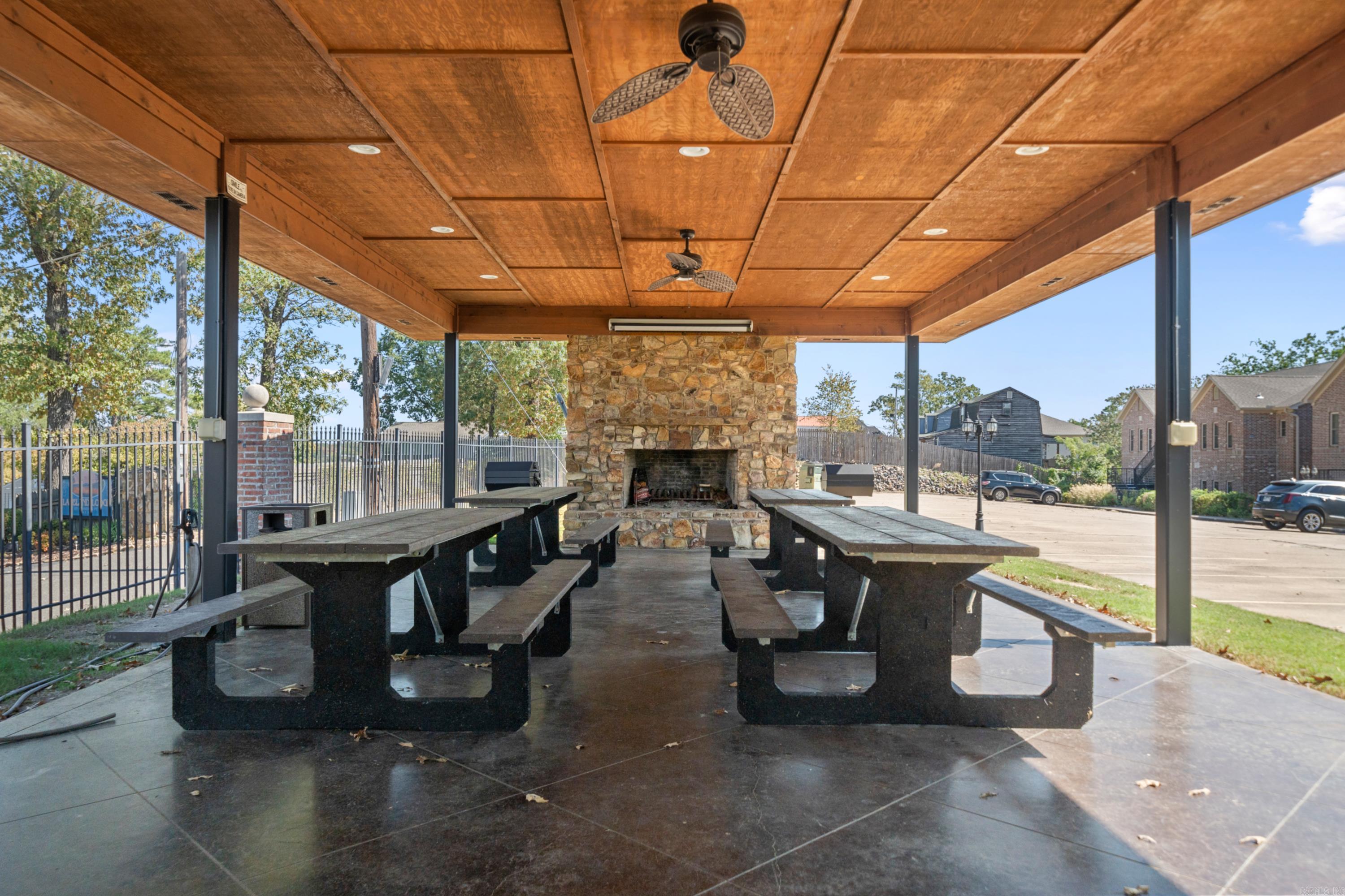 Lakeland Bay HPR - Residential Lease