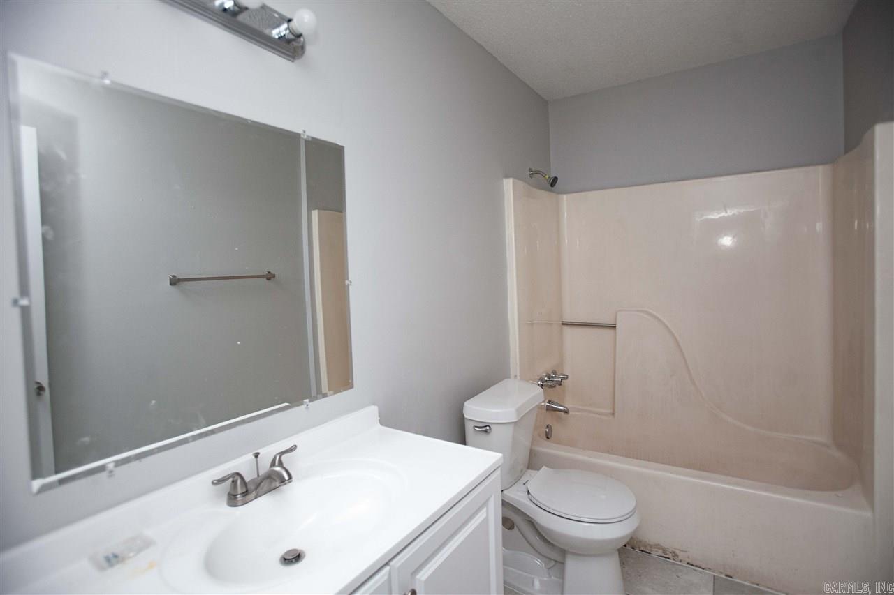 Arrowhead #4 - Residential Lease