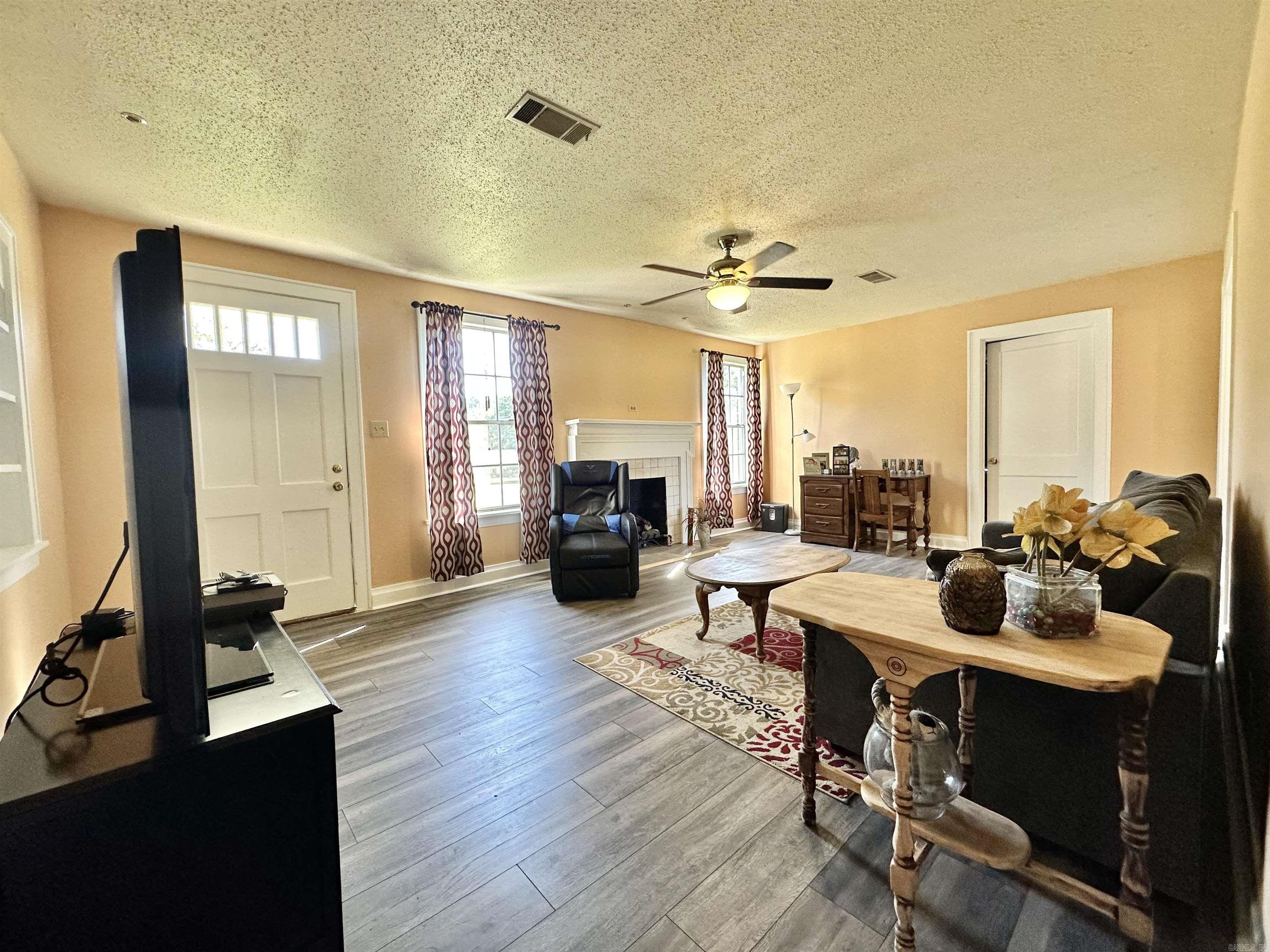 EIGHTH ADDN - Residential