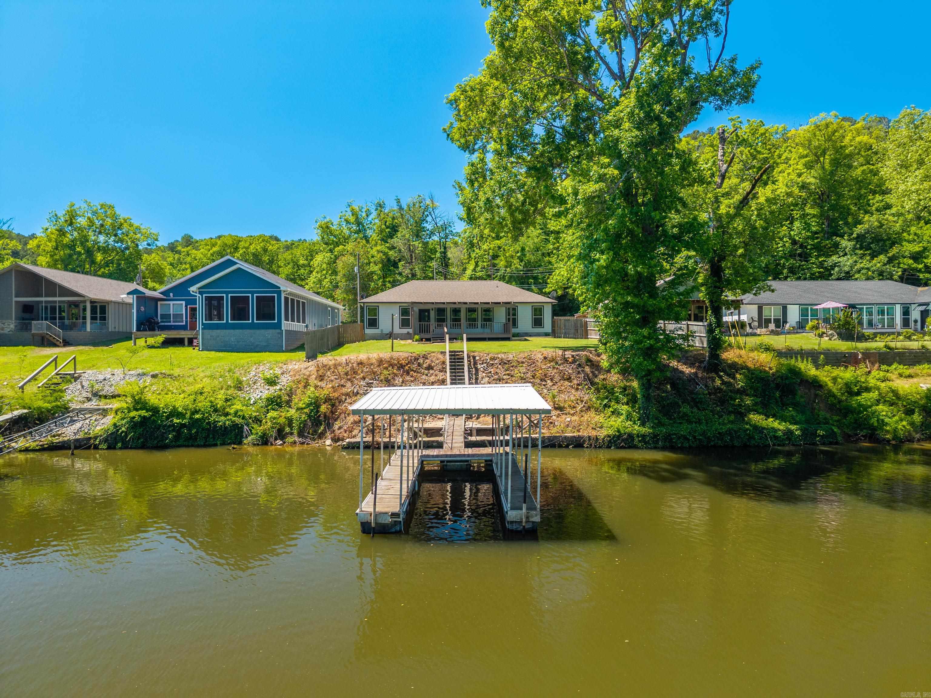 CHEROKEE BEACH LAKE ESTATES - Residential