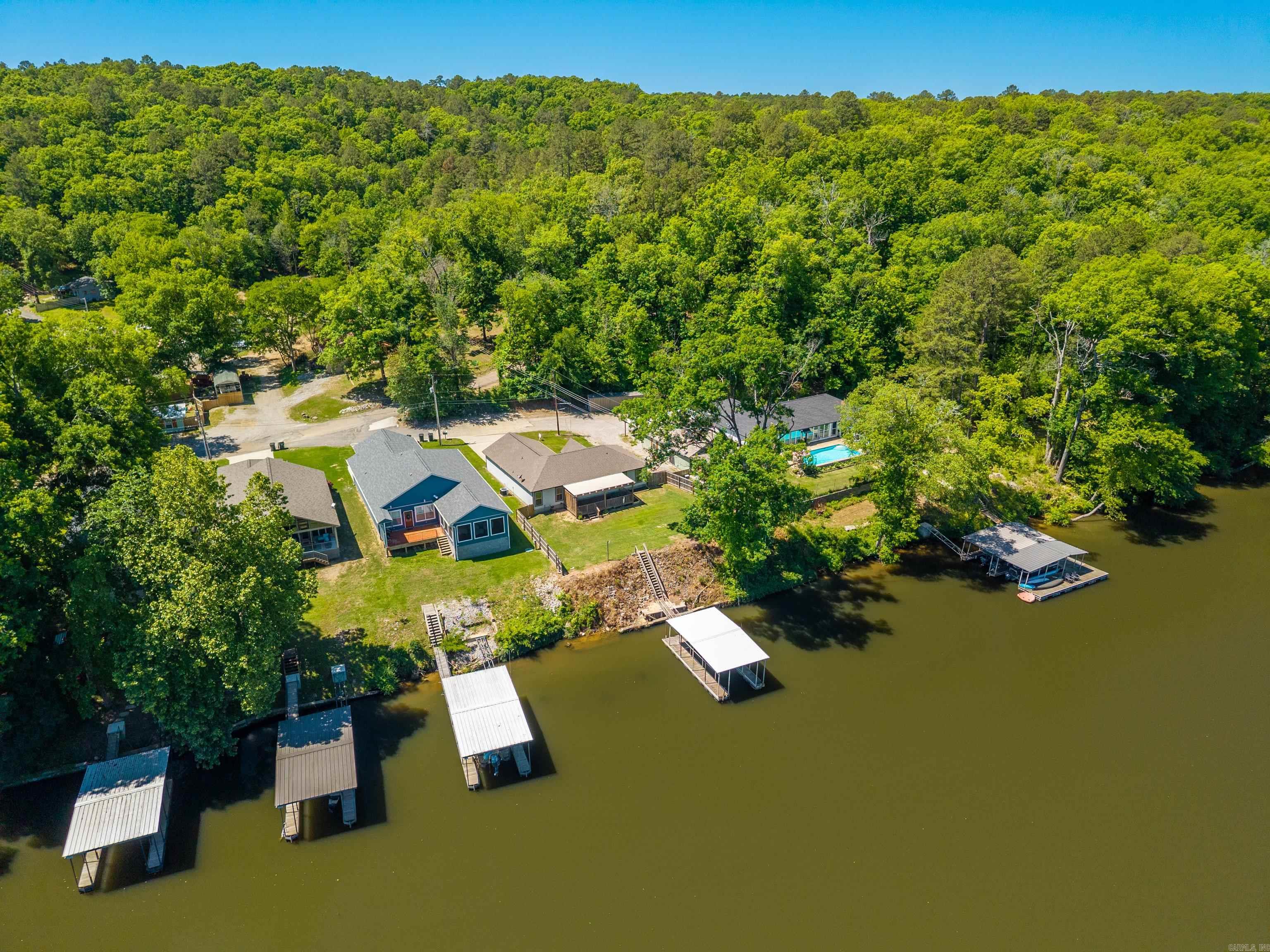CHEROKEE BEACH LAKE ESTATES - Residential