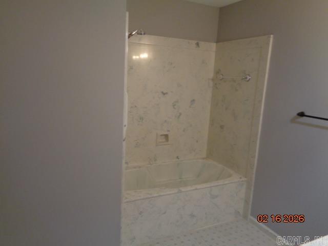 RIVERLAND - Residential