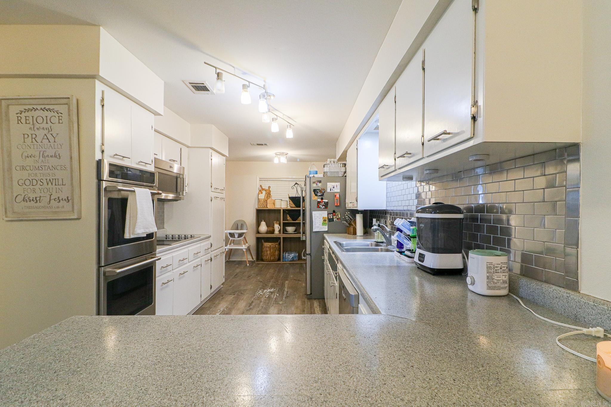 Sedgwick Original - Residential