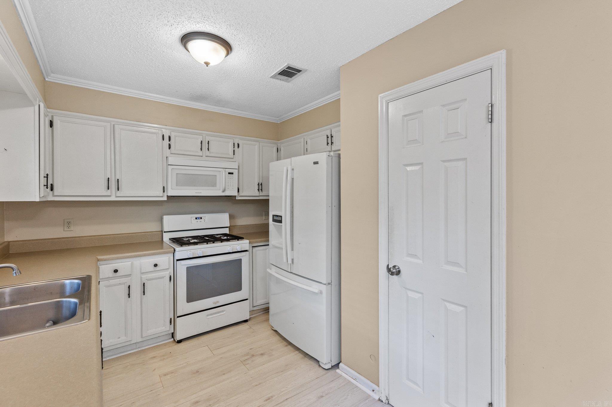 YORKWOOD - Residential