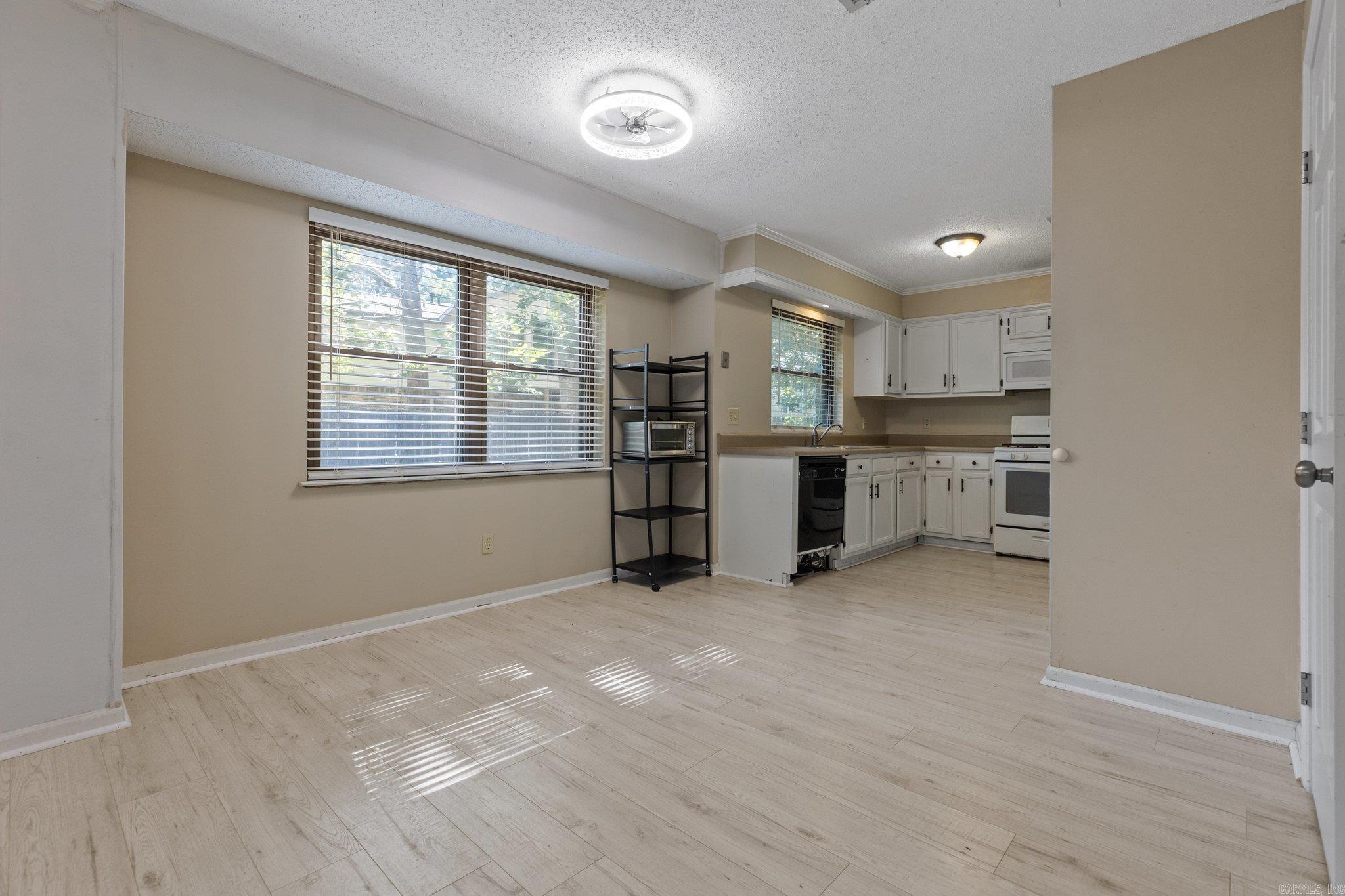 YORKWOOD - Residential