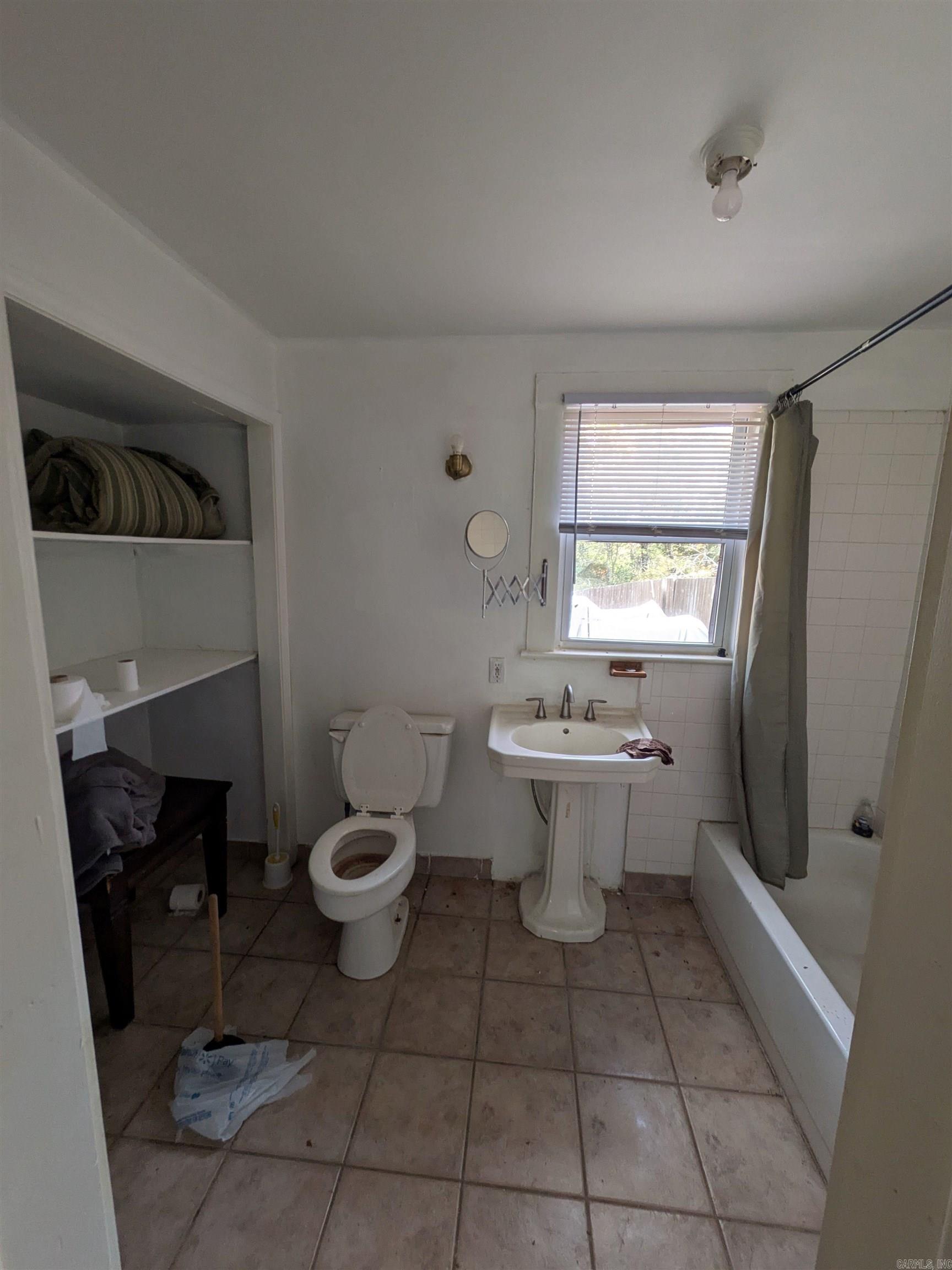 HSR BLK - Residential