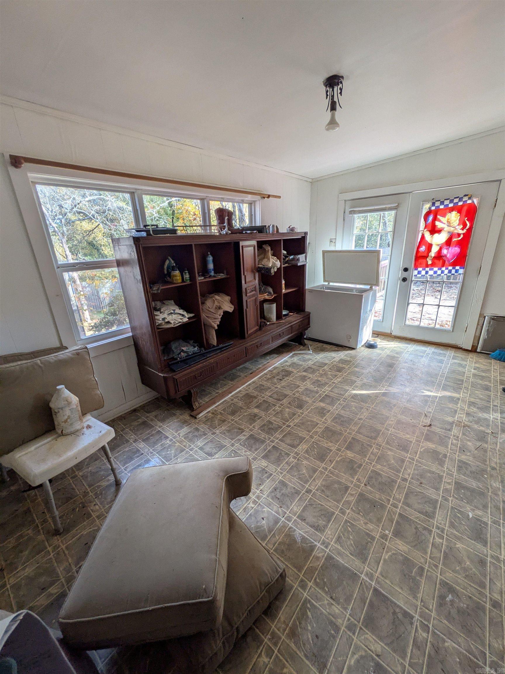 HSR BLK - Residential