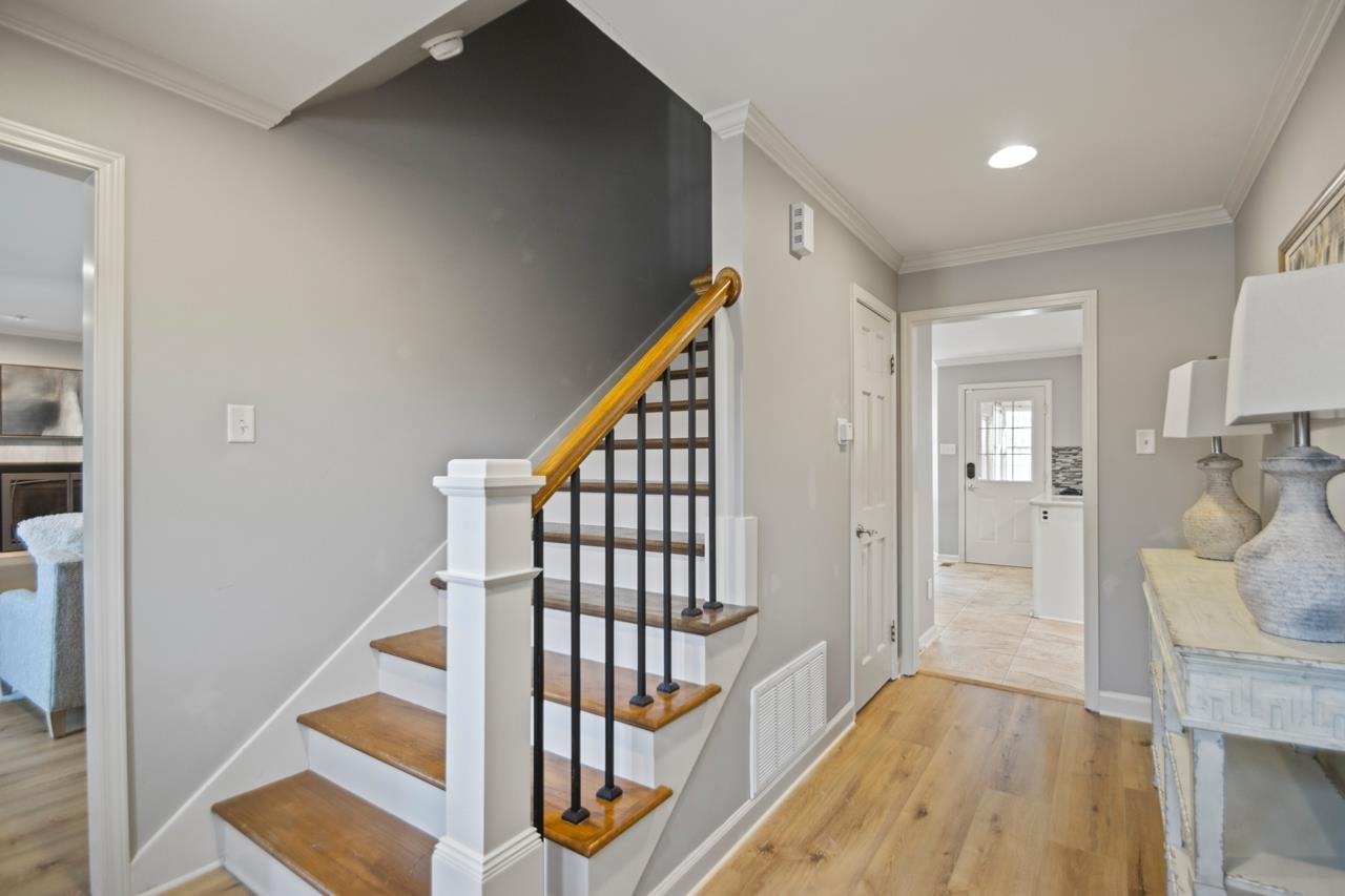 LONGLEA - Residential