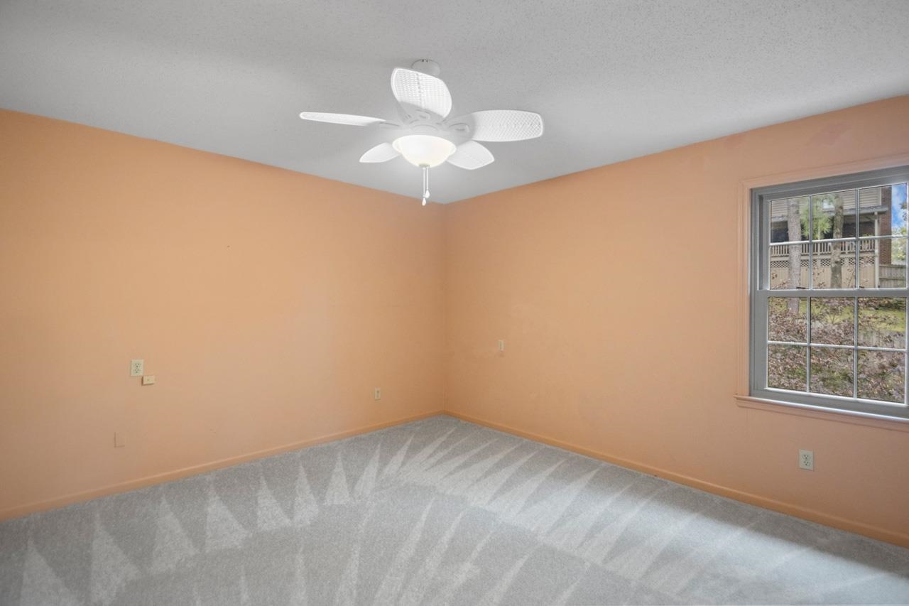 LONGLEA - Residential