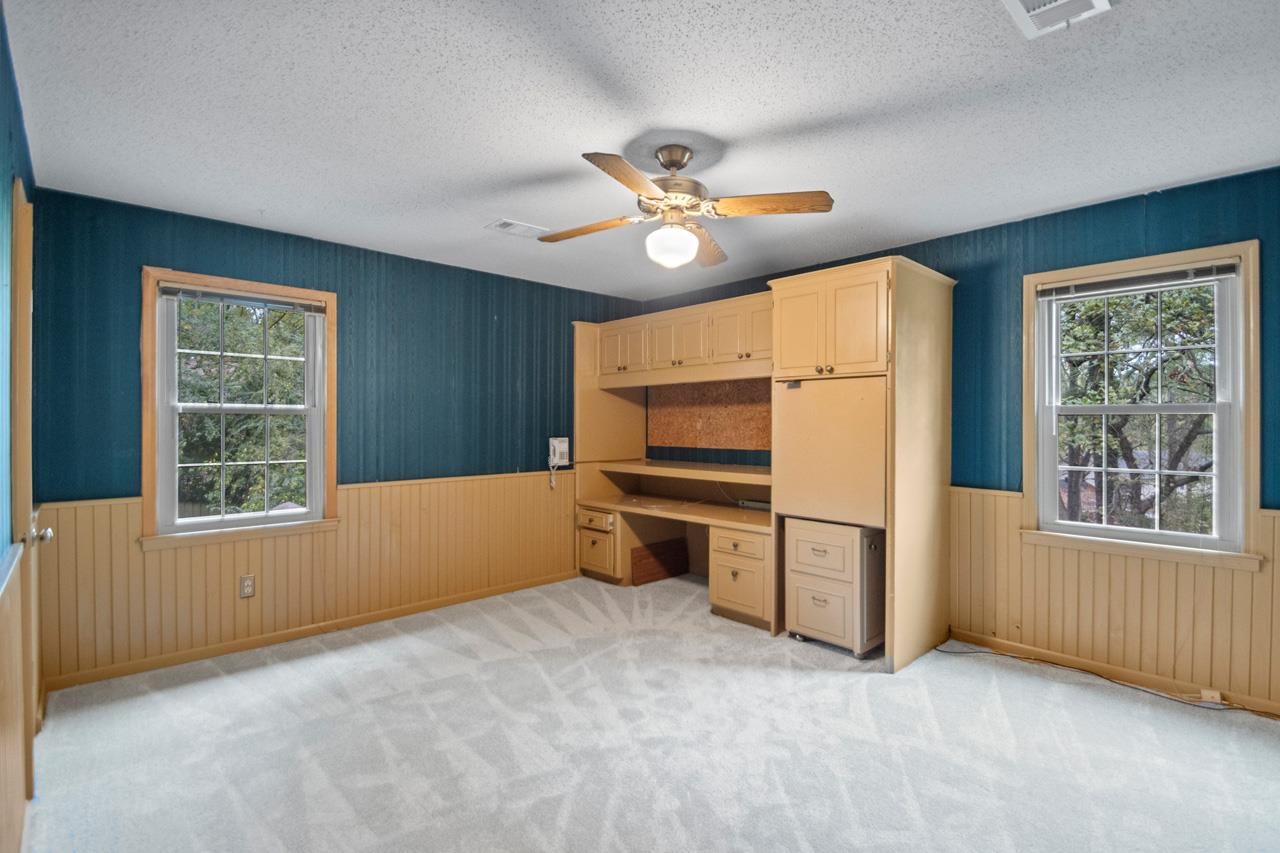 LONGLEA - Residential