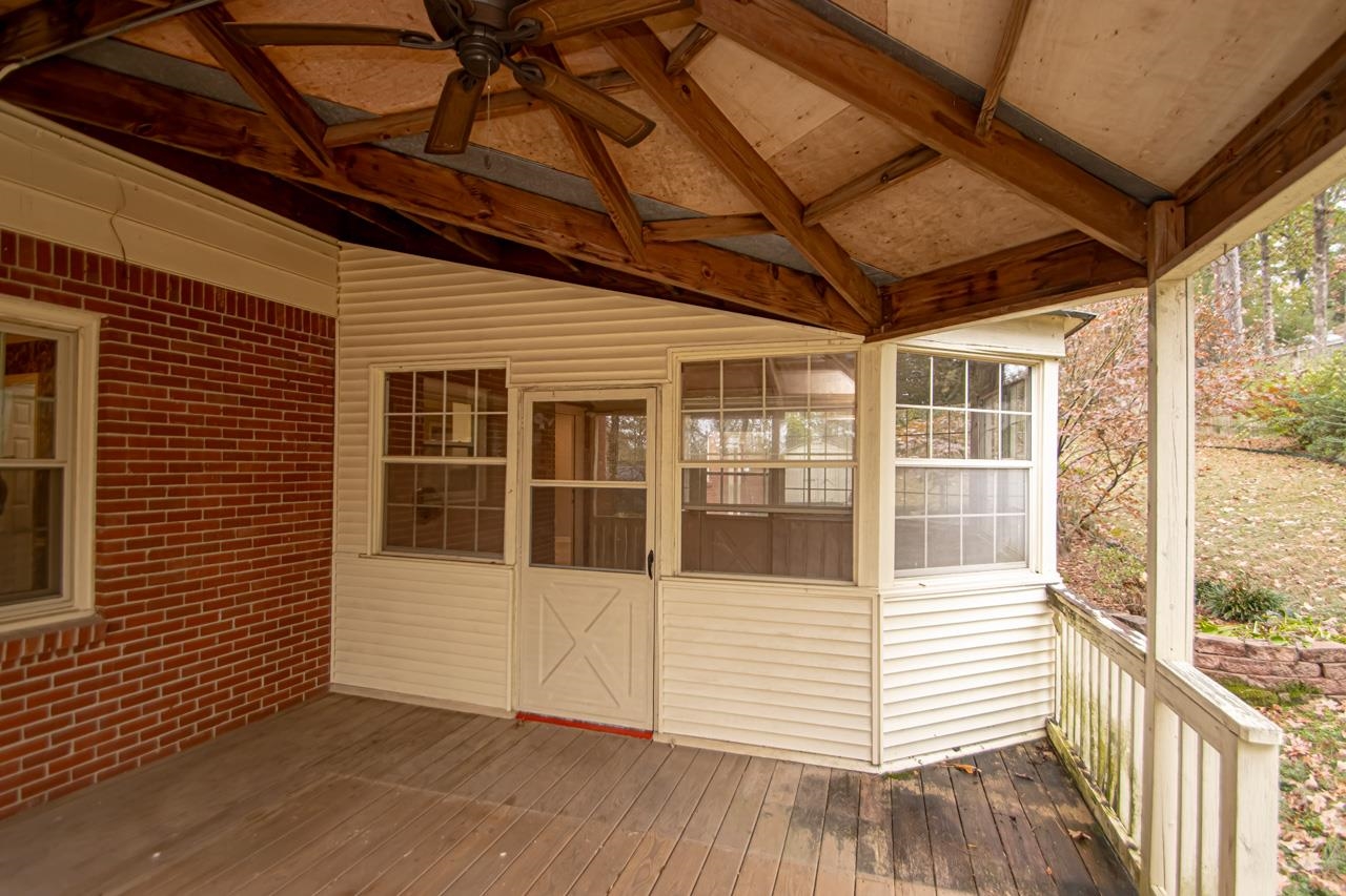 LONGLEA - Residential