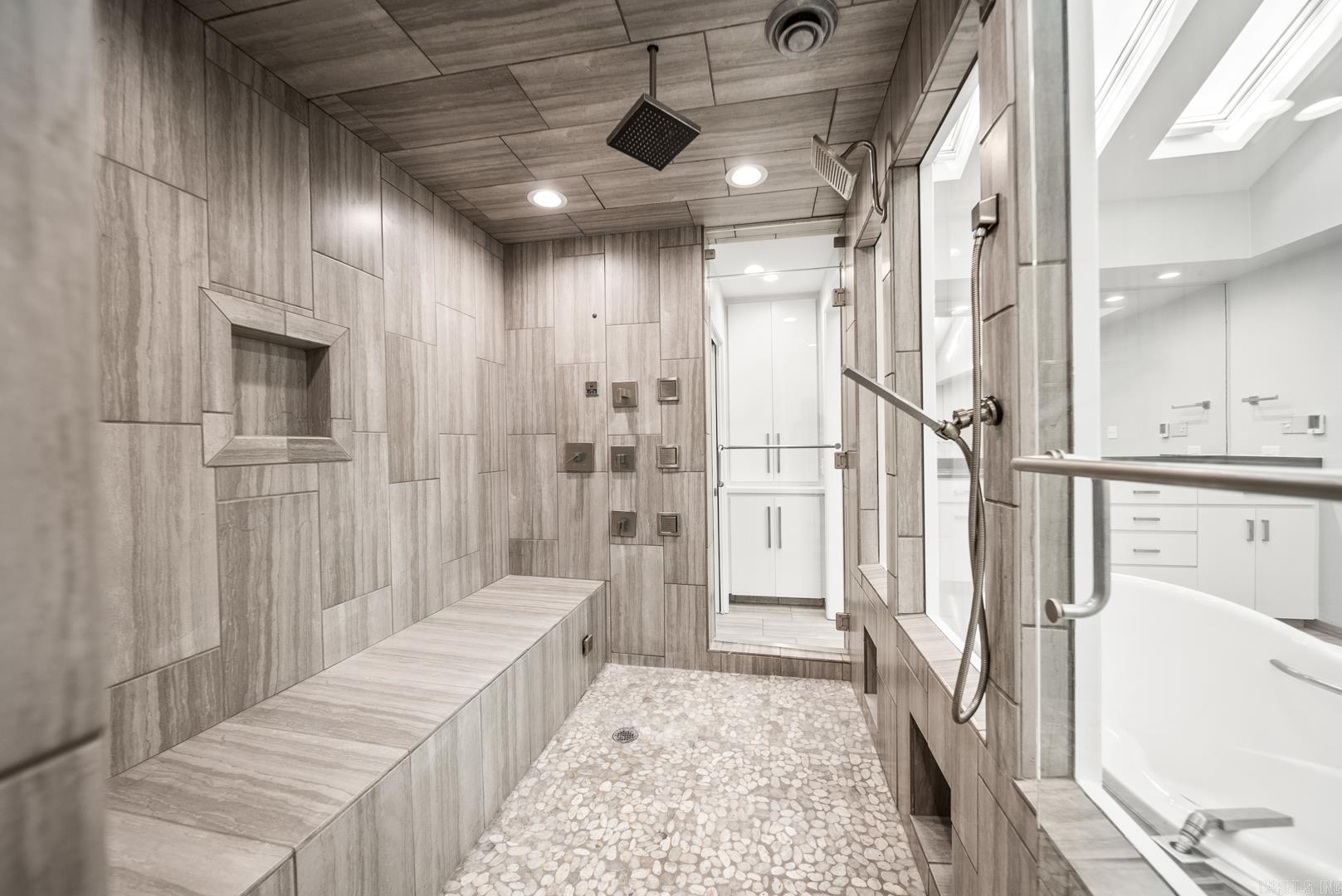 Robinwood - Residential